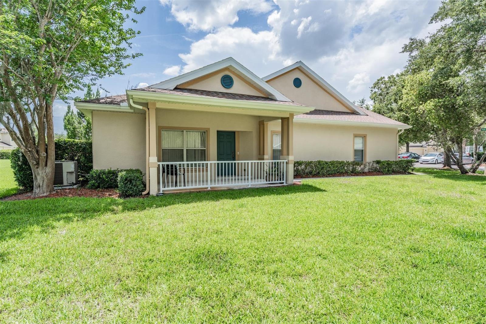 Image 22 of 47 For 20302 Noble Oak Place