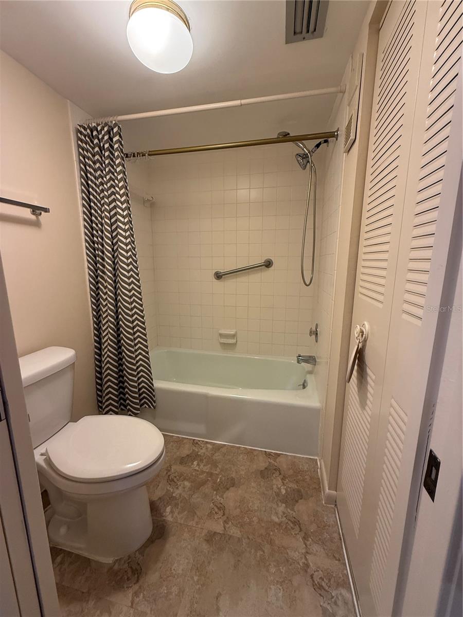 Image 22 of 29 For 225 Country Club Drive 1506
