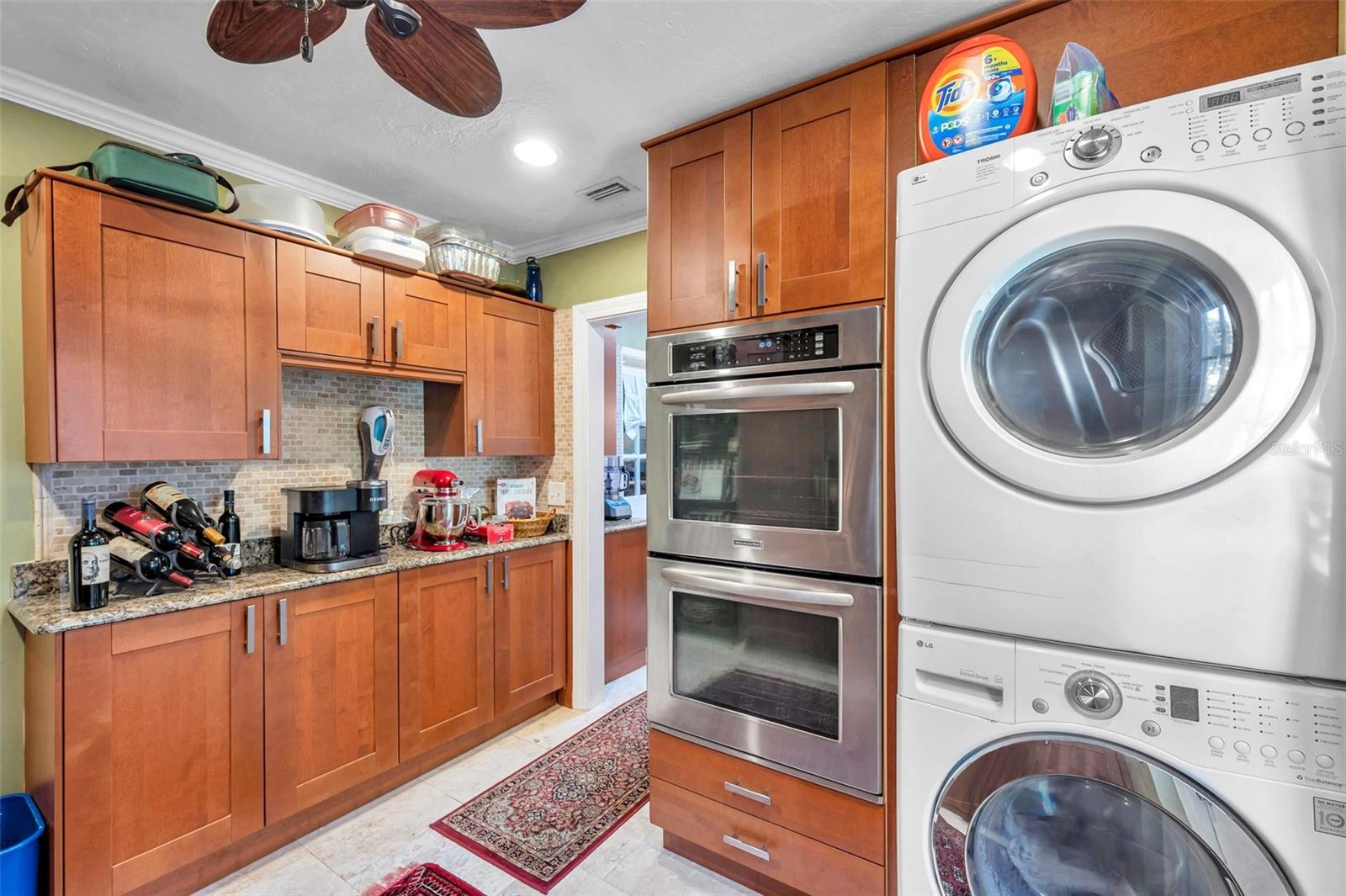 Image 18 of 51 For 3898 49th Avenue S