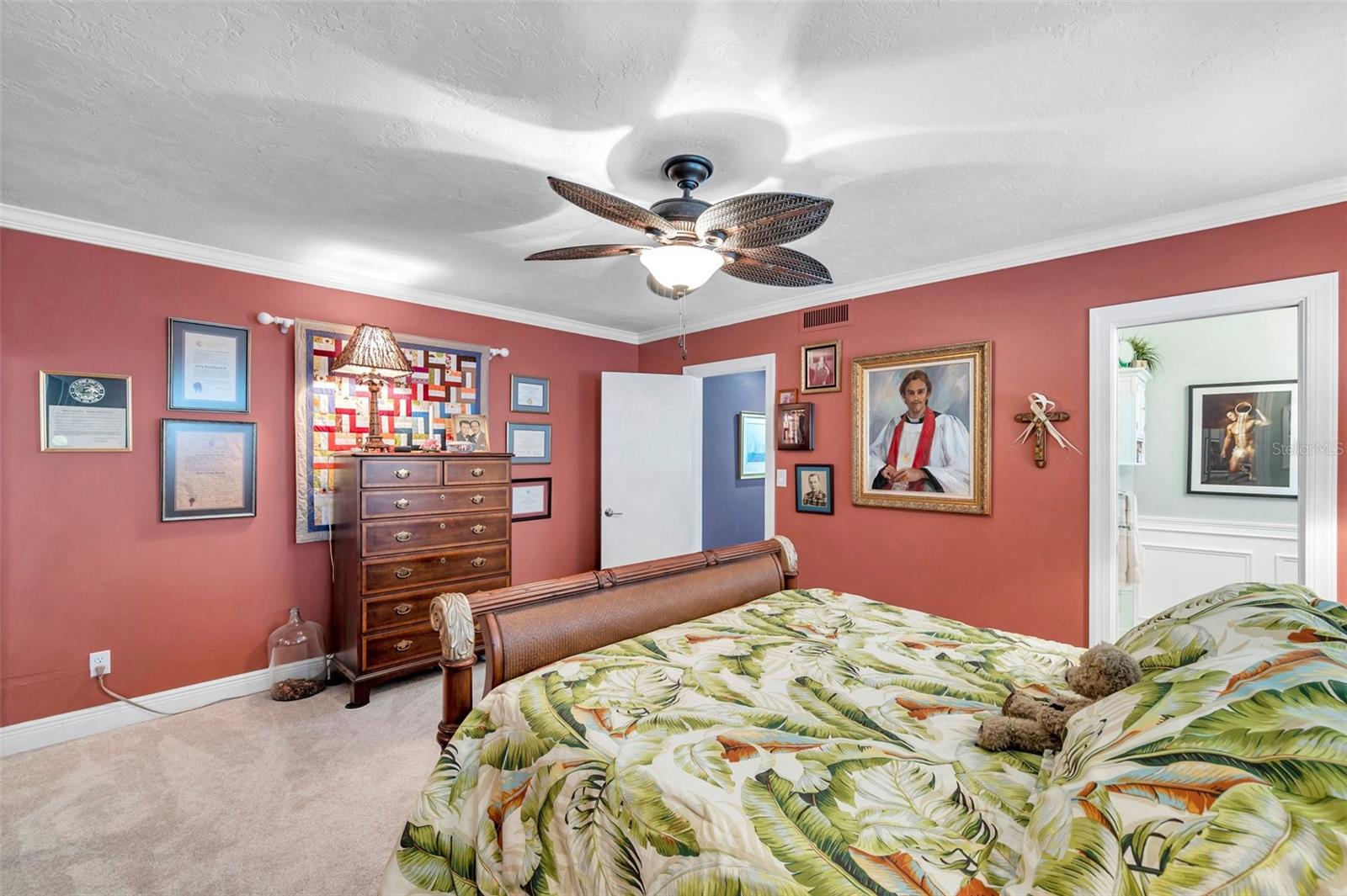 Image 21 of 51 For 3898 49th Avenue S