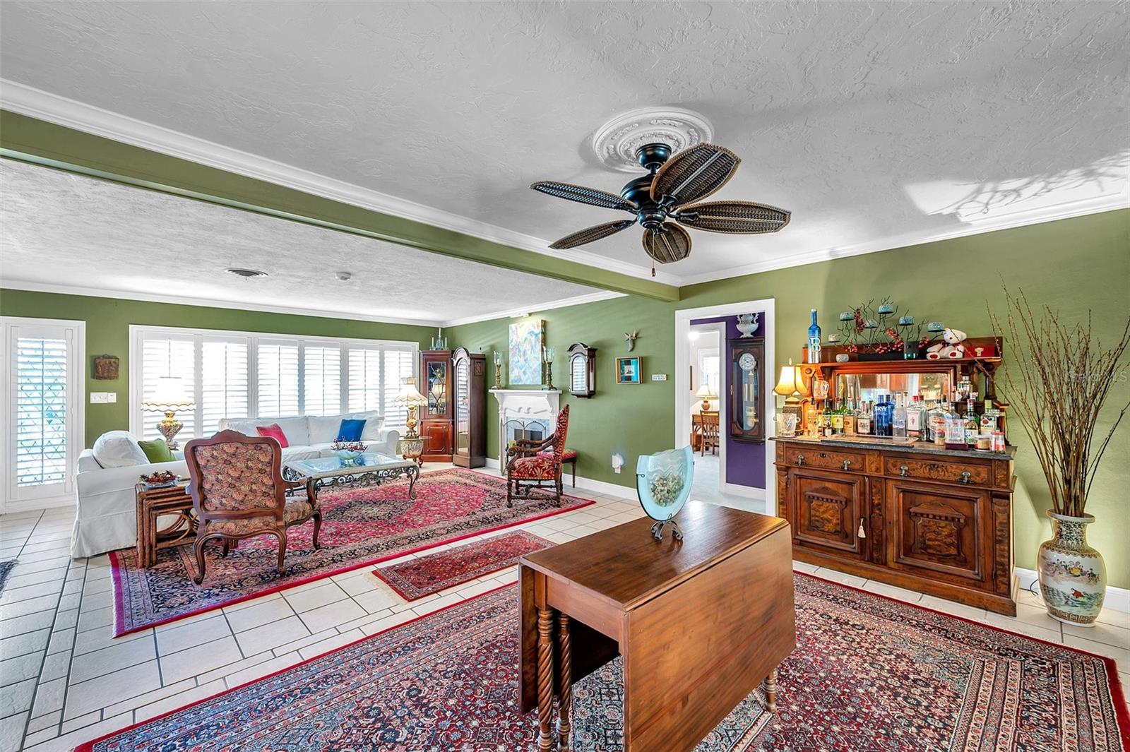 Image 3 of 51 For 3898 49th Avenue S