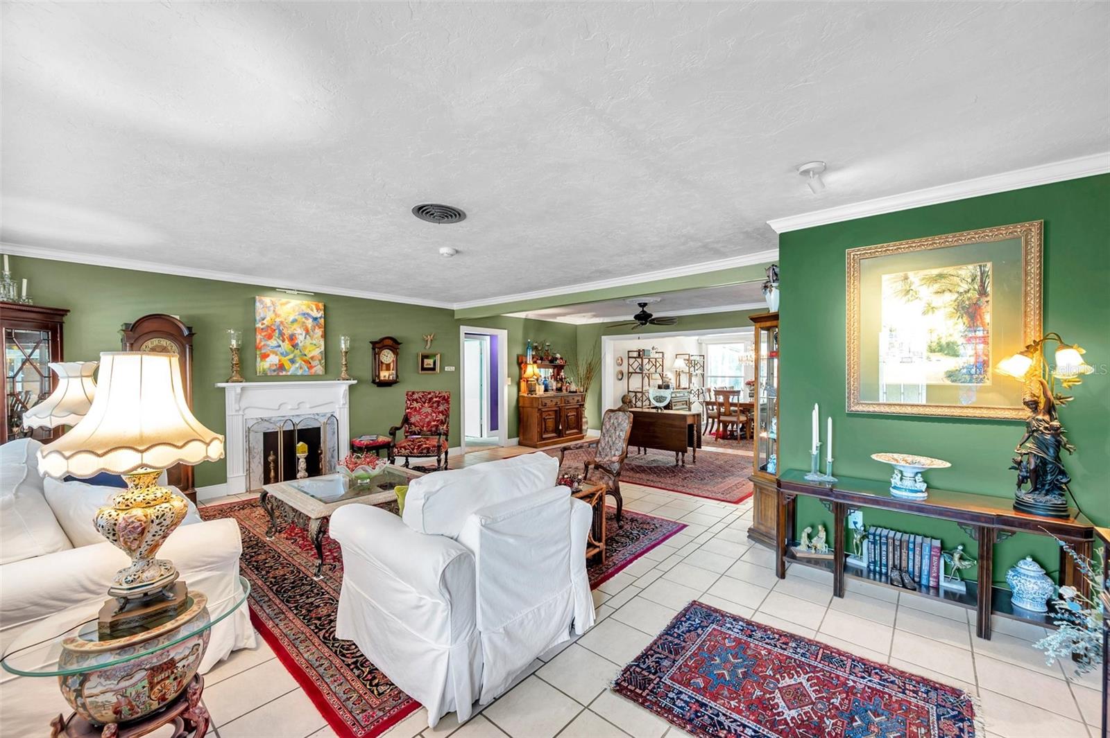 Image 4 of 51 For 3898 49th Avenue S