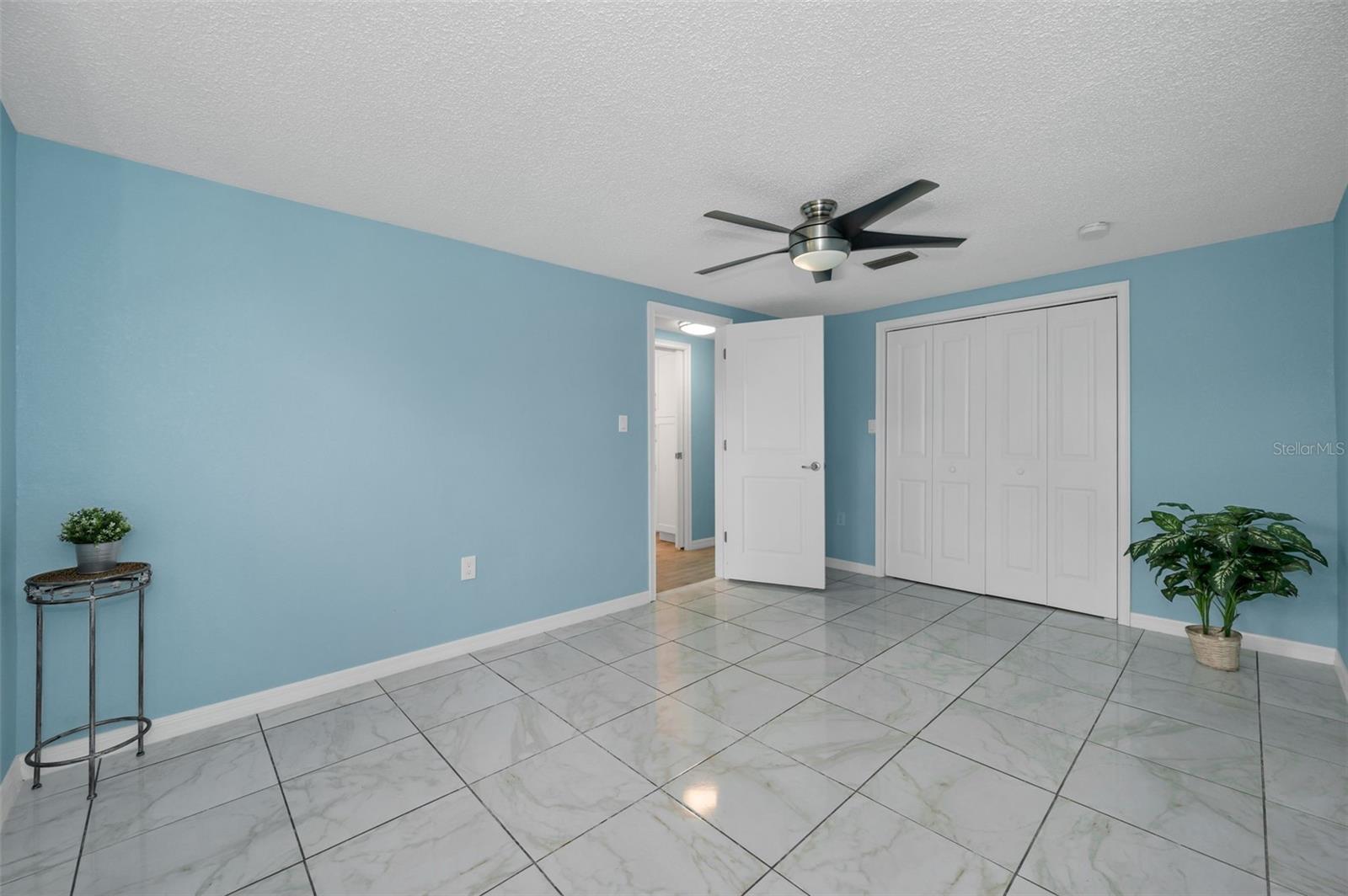 Listing photo id 23 for 13232 Carol Drive
