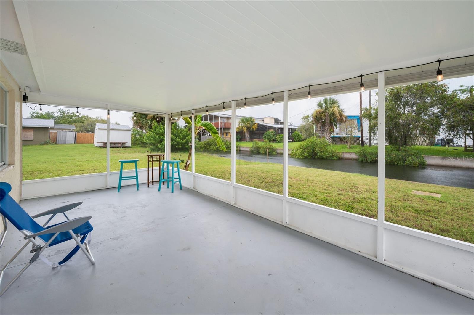 Listing photo id 28 for 13232 Carol Drive