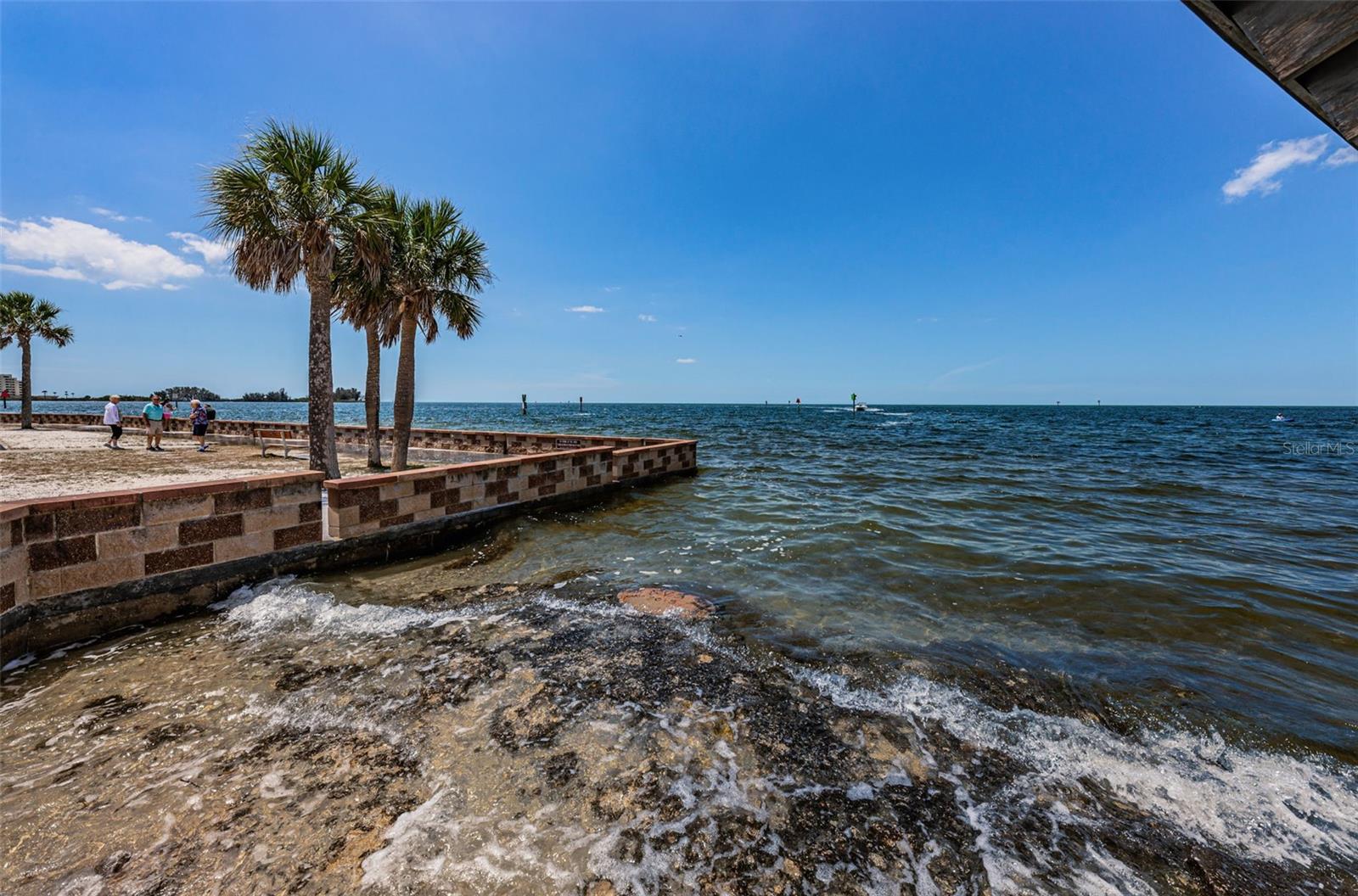 Listing photo id 54 for 13232 Carol Drive