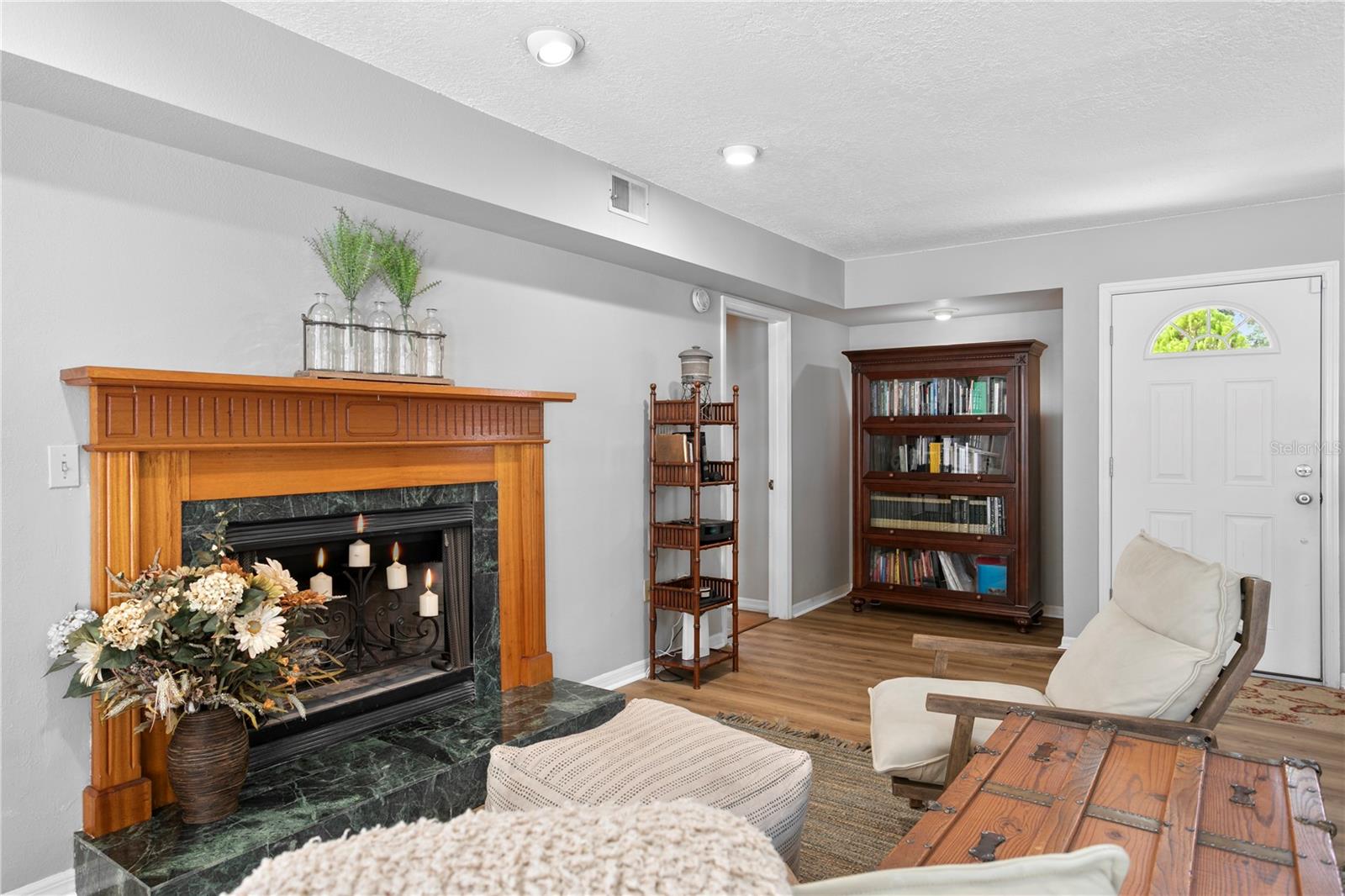 Image 11 of 98 For 12534 Bronco Drive