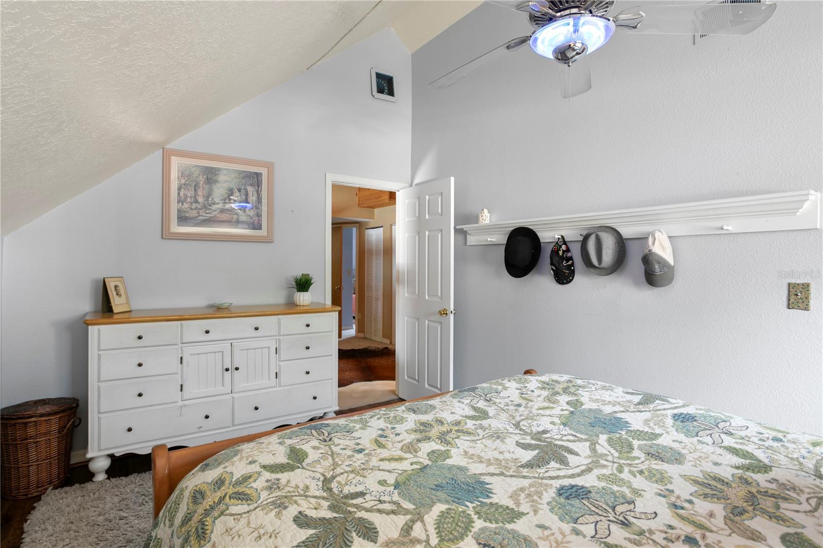 Image 30 of 98 For 12534 Bronco Drive