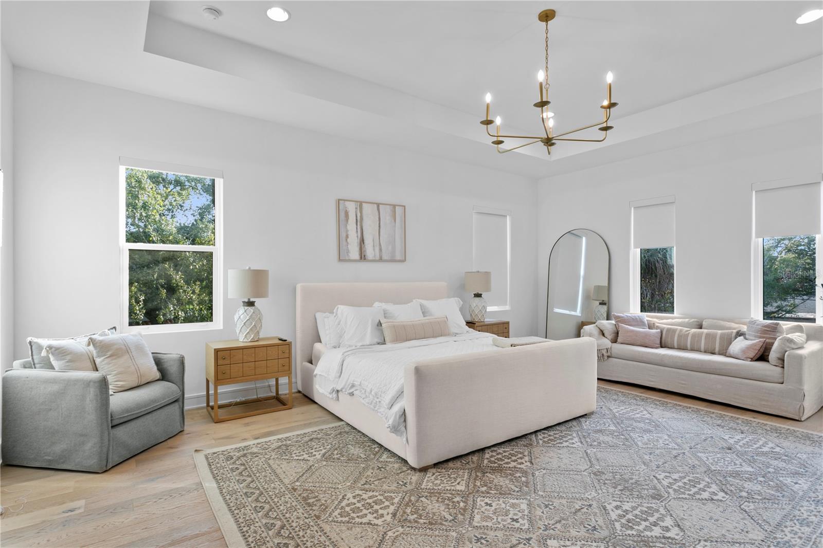 Listing photo id 11 for 503 Davis Boulevard