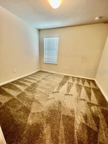 Image 11 of 26 For 31301 Amberview Bend