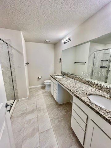 Image 18 of 26 For 31301 Amberview Bend