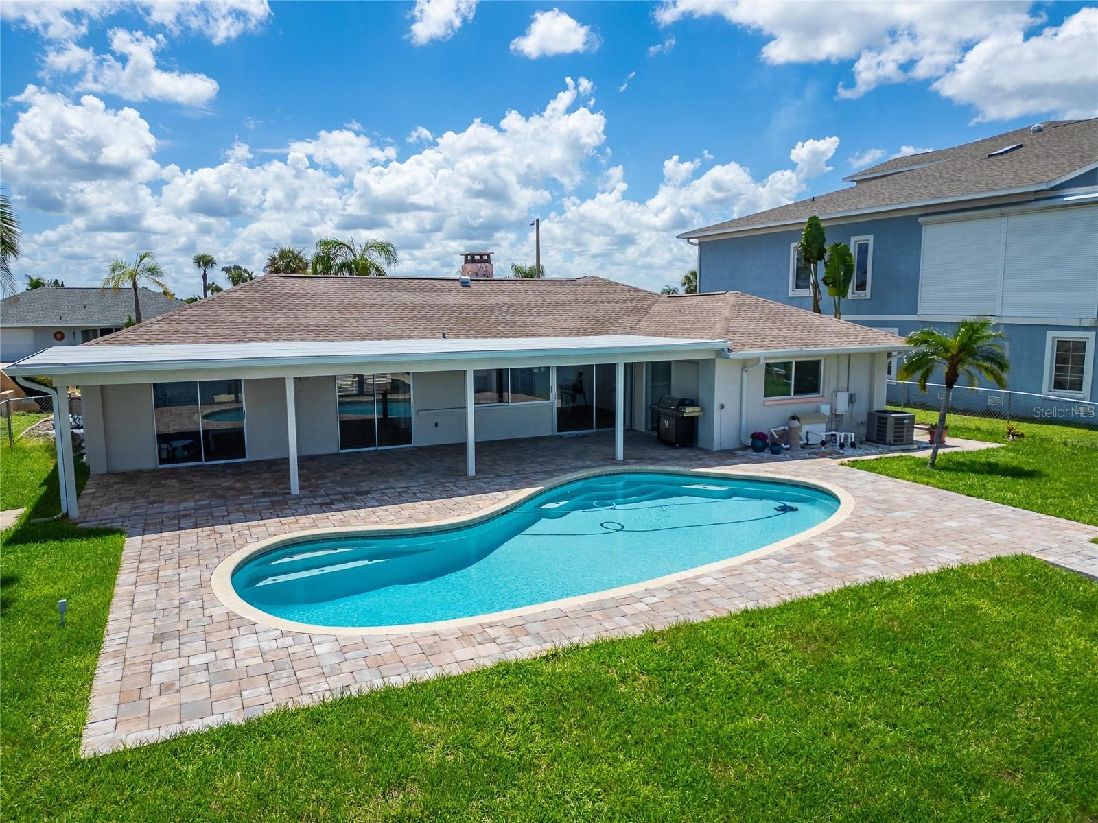 Image 4 of 79 For 6334 Cocoa Lane