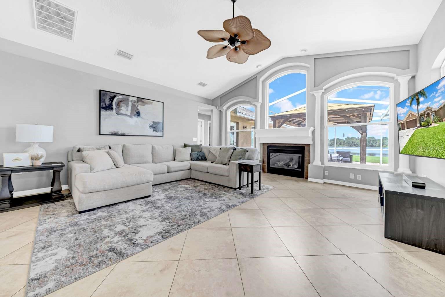 Image 17 of 24 For 5516 Winding Brook Lane