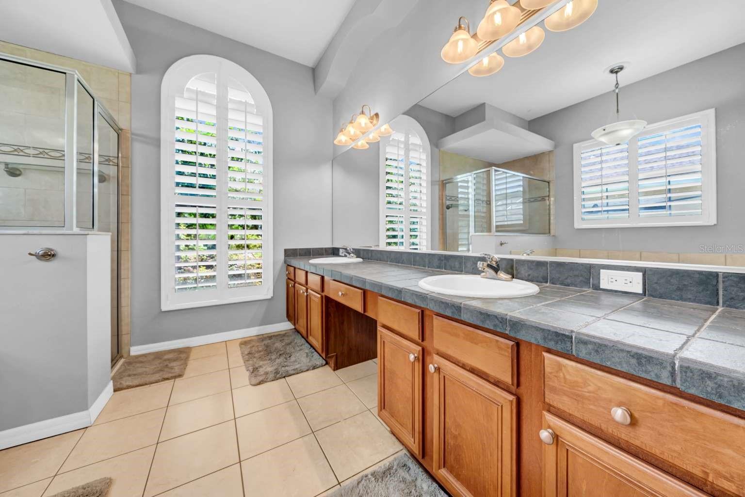 Image 19 of 24 For 5516 Winding Brook Lane