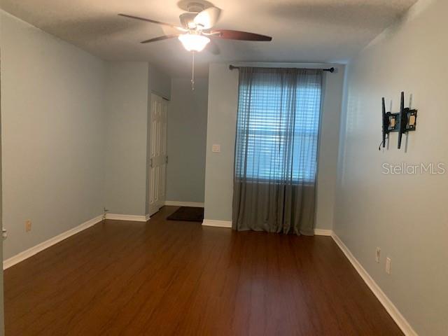 Image 7 of 24 For 4226 La Dega Court