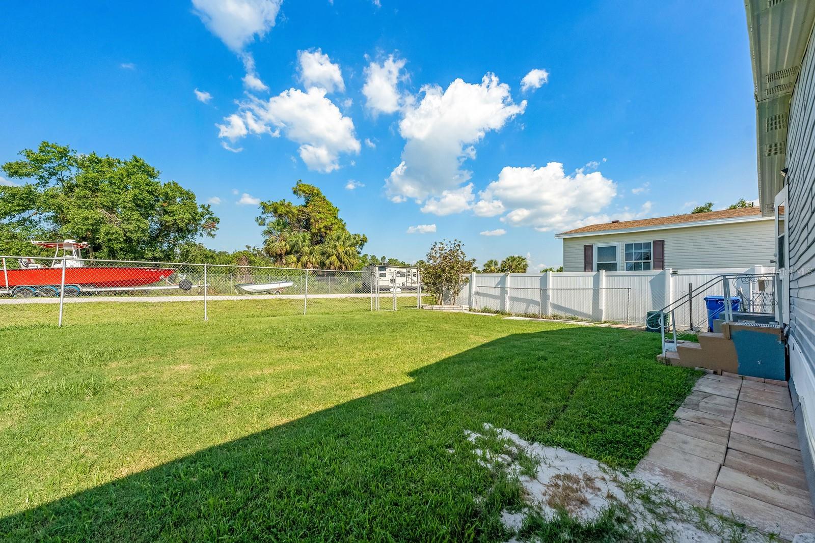 Image 23 of 45 For 8443 Fantasia Park Way