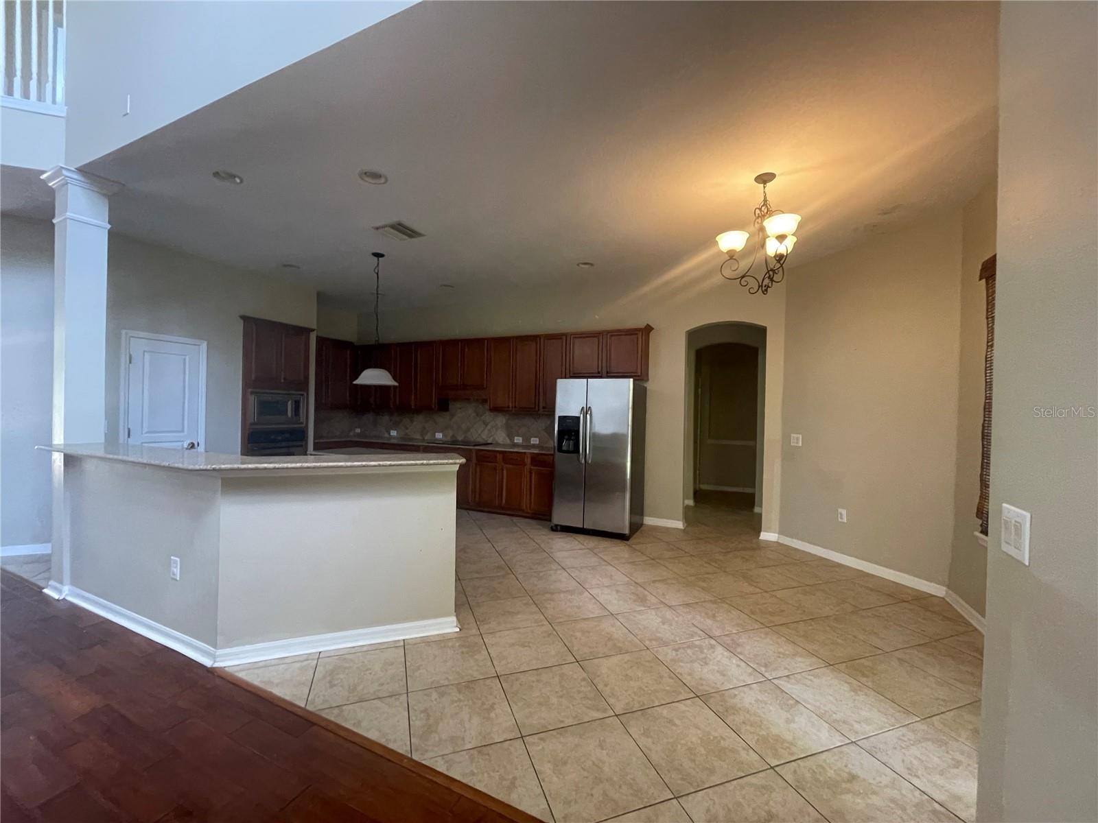 Listing photo id 10 for 405 Islebay Drive
