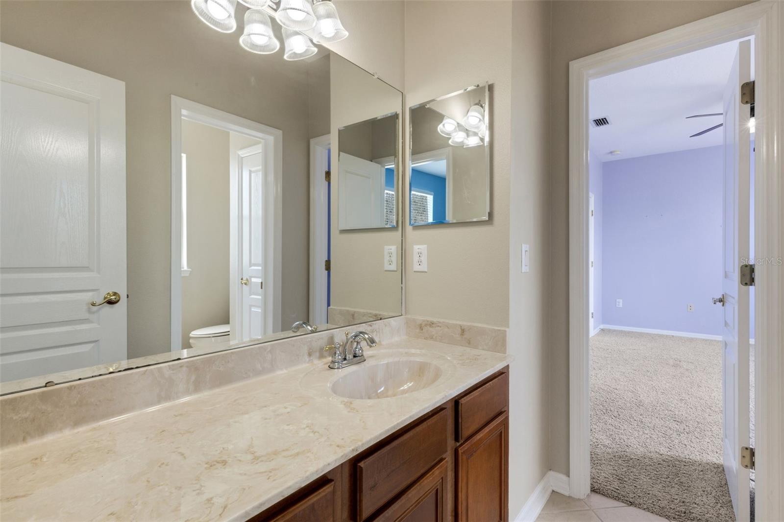 Image 39 of 46 For 405 Islebay Drive