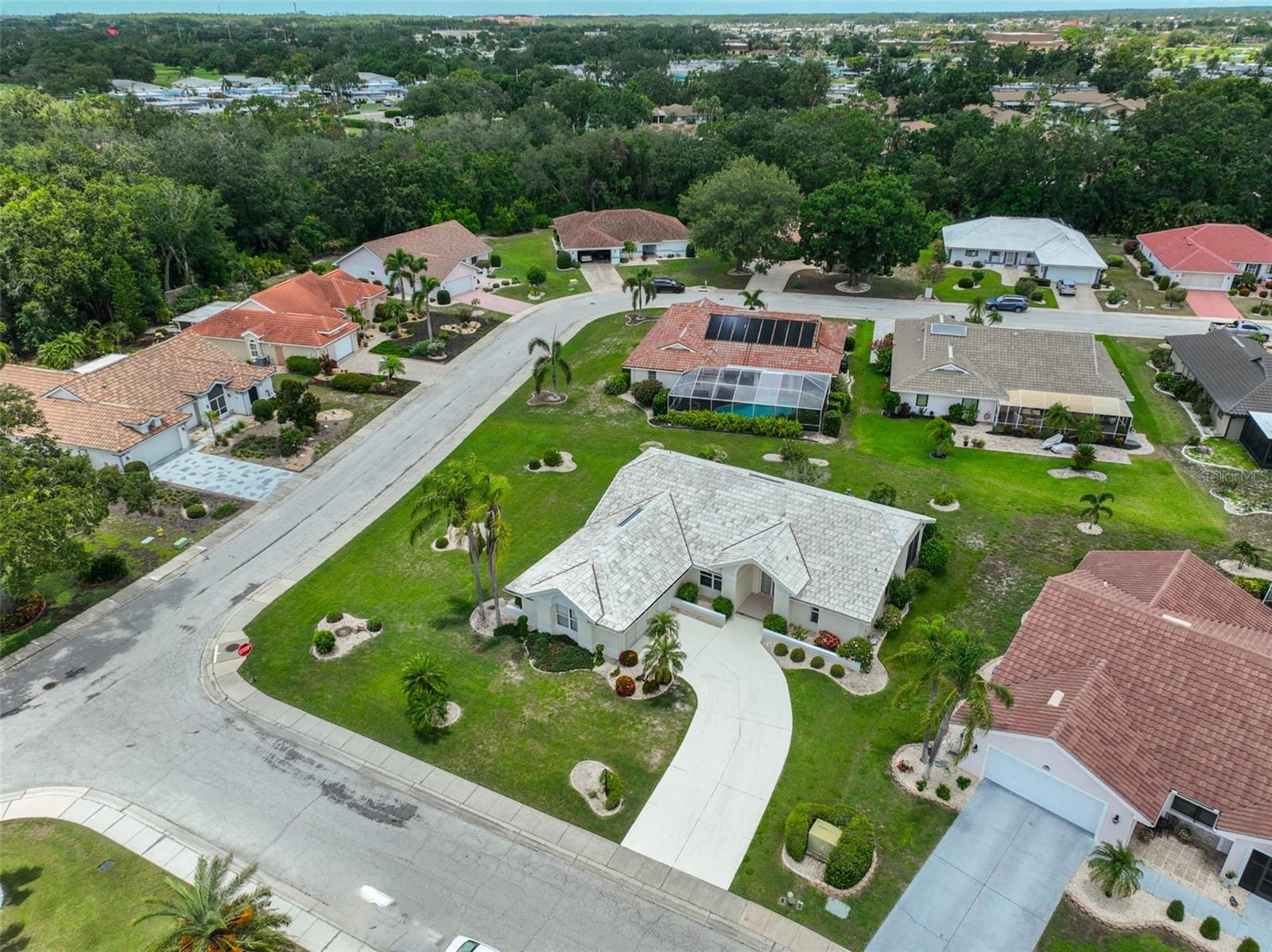 Details for 602 Deep Lake Lane, SUN CITY CENTER, FL 33573