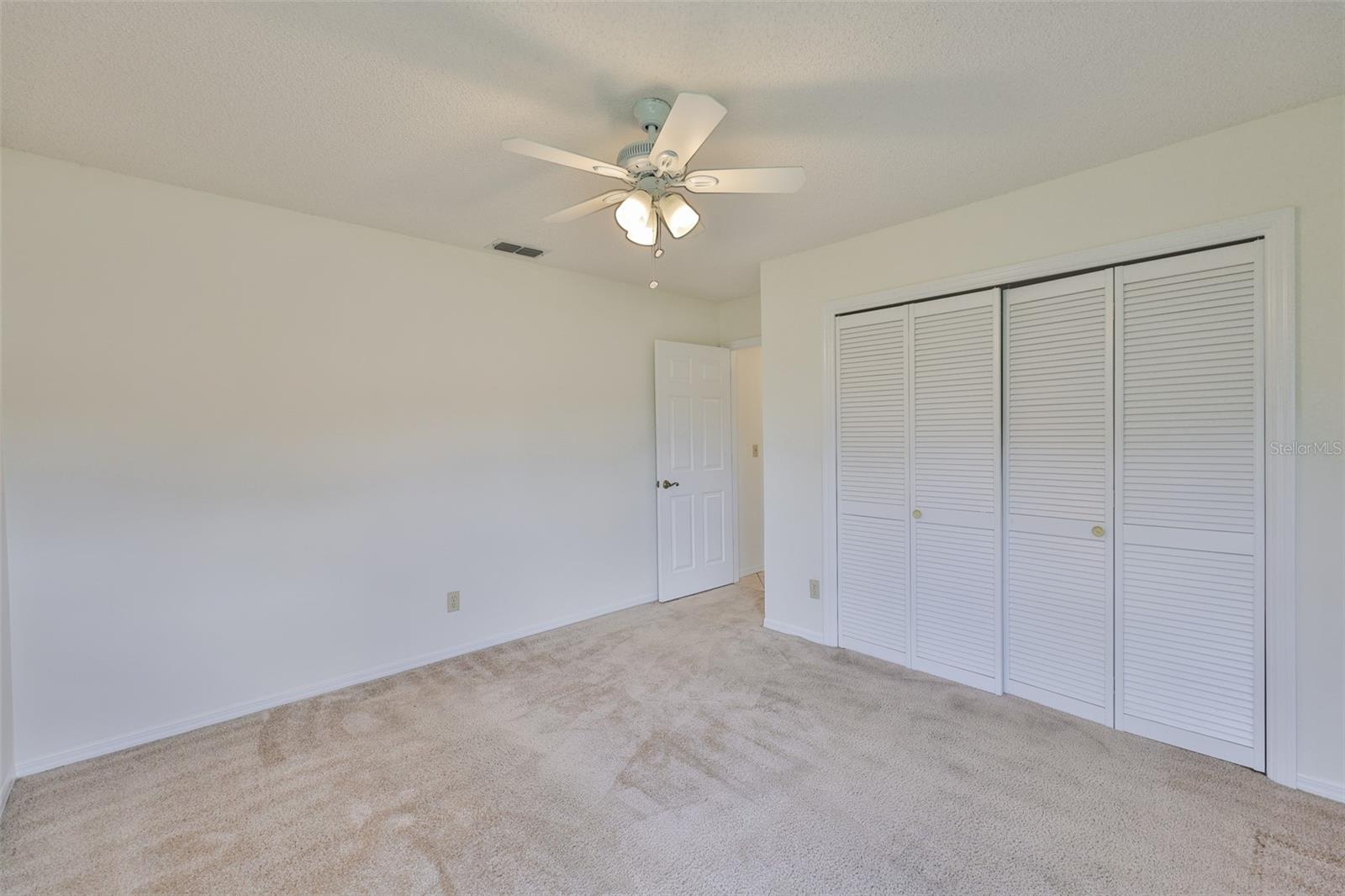 Image 17 of 27 For 602 Deep Lake Lane