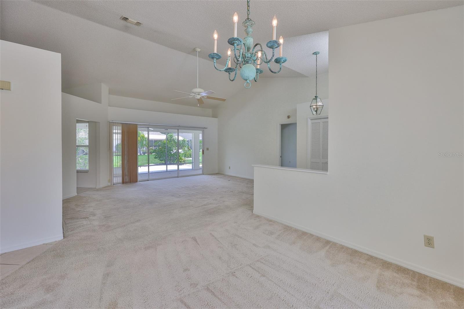 Image 7 of 27 For 602 Deep Lake Lane