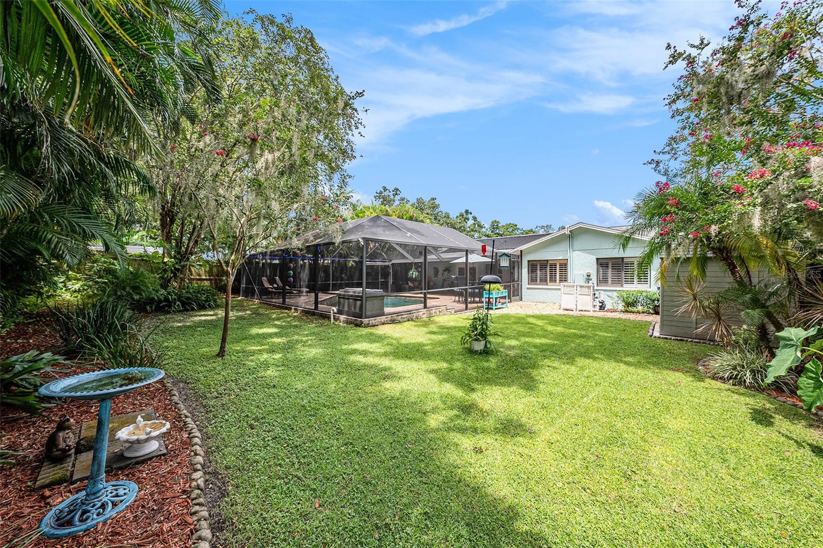 Listing photo id 25 for 19 Harbor Oaks Circle