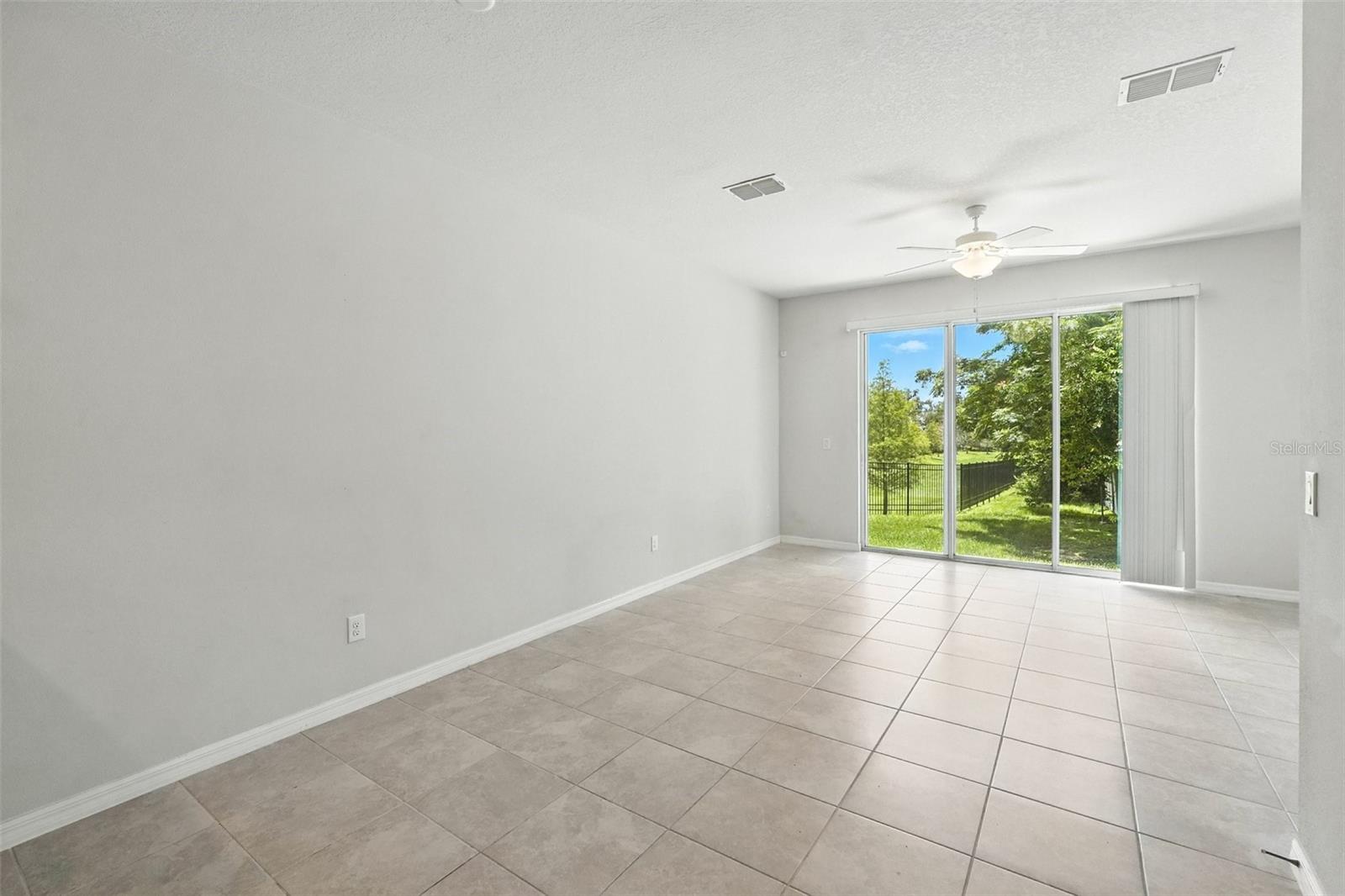Image 10 of 28 For 5110 Sylvester Loop