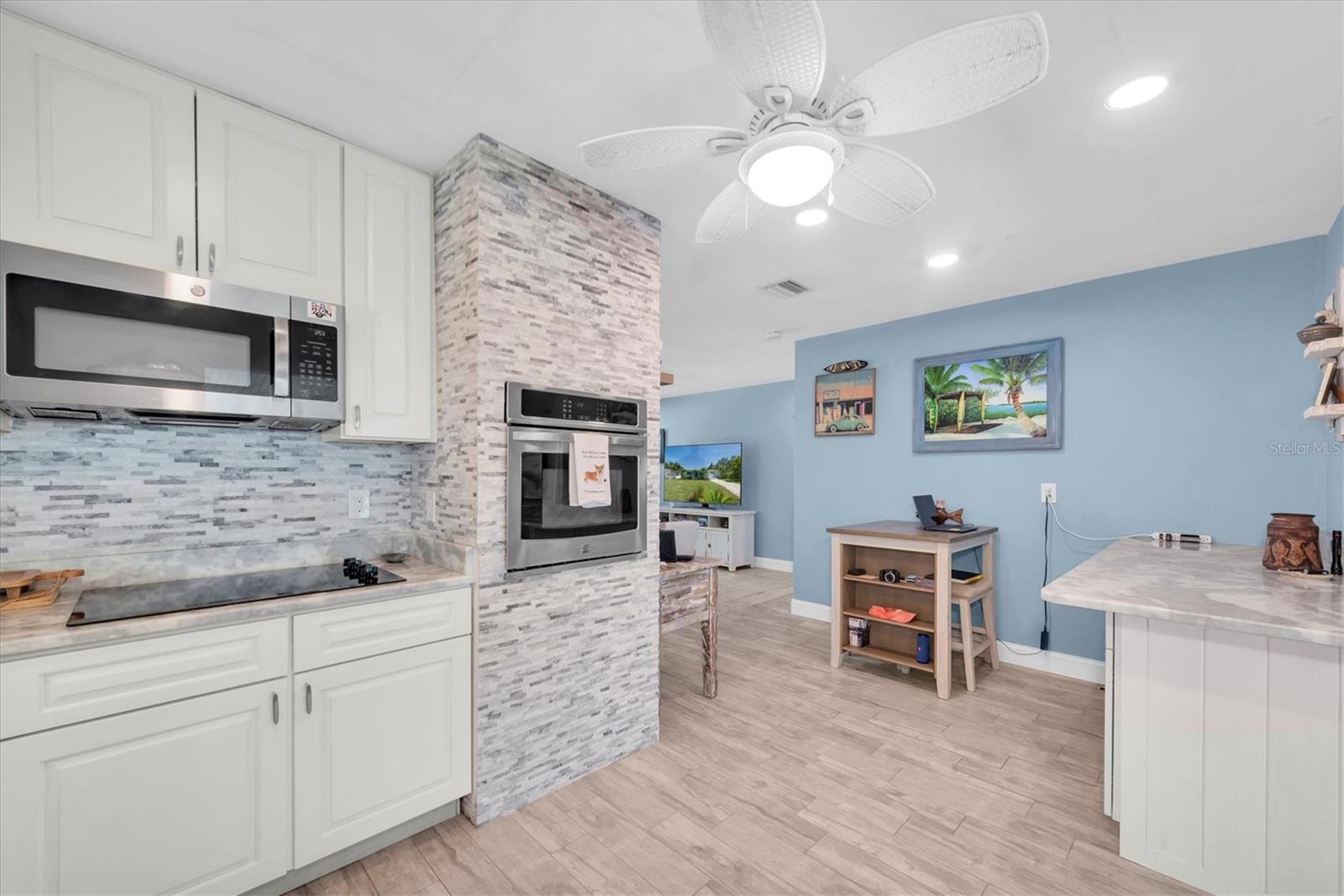 Image 10 of 34 For 4718 24th Avenue S