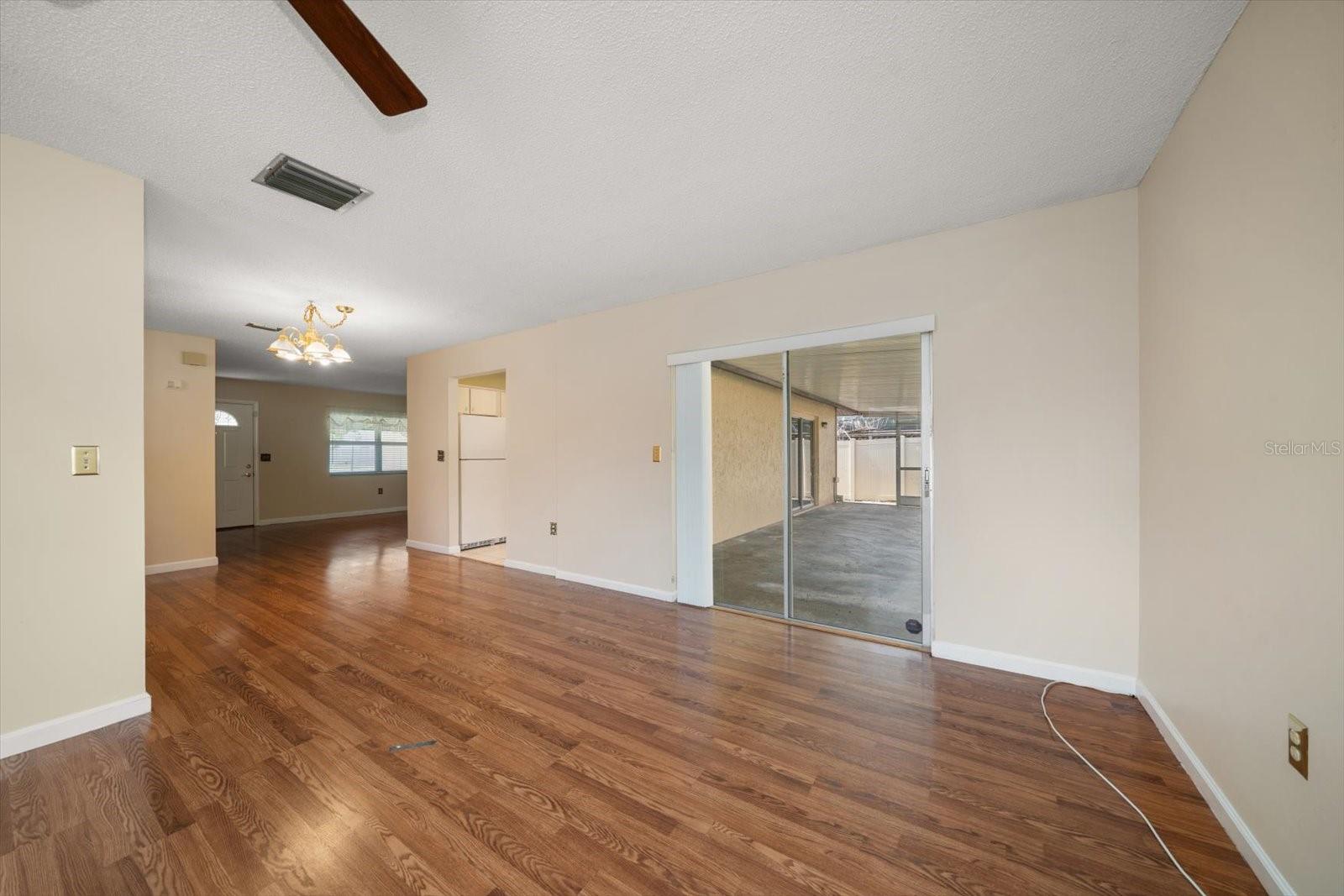Image 12 of 37 For 6530 68th Street N