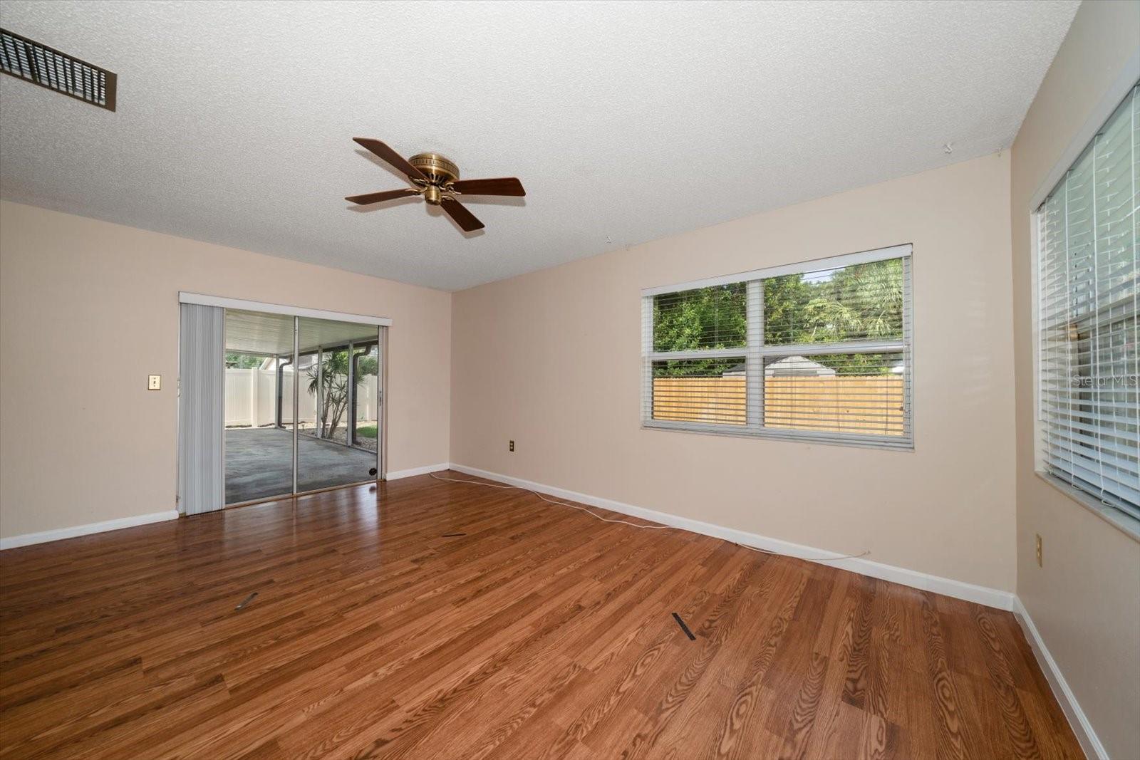 Image 13 of 37 For 6530 68th Street N