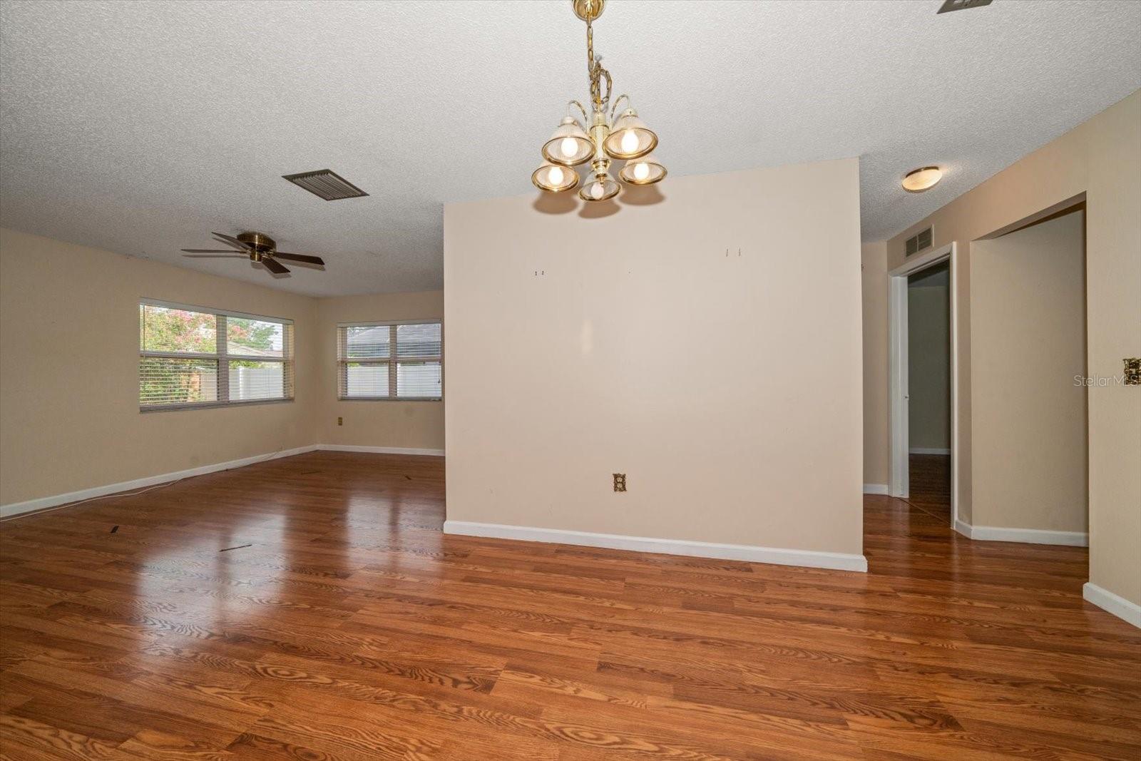 Image 19 of 37 For 6530 68th Street N