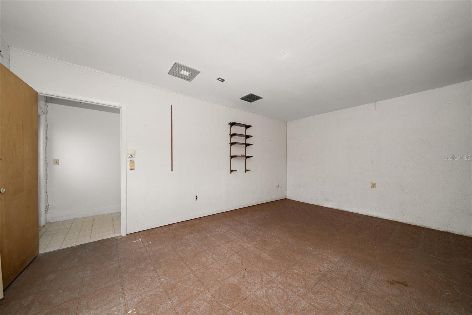 Image 26 of 37 For 6530 68th Street N