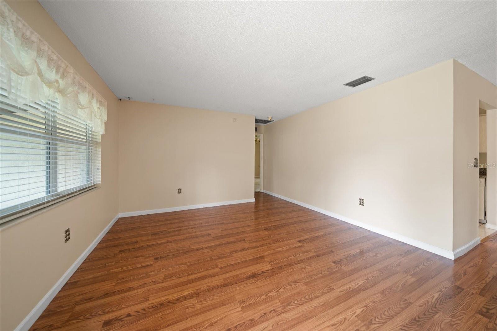 Image 5 of 37 For 6530 68th Street N