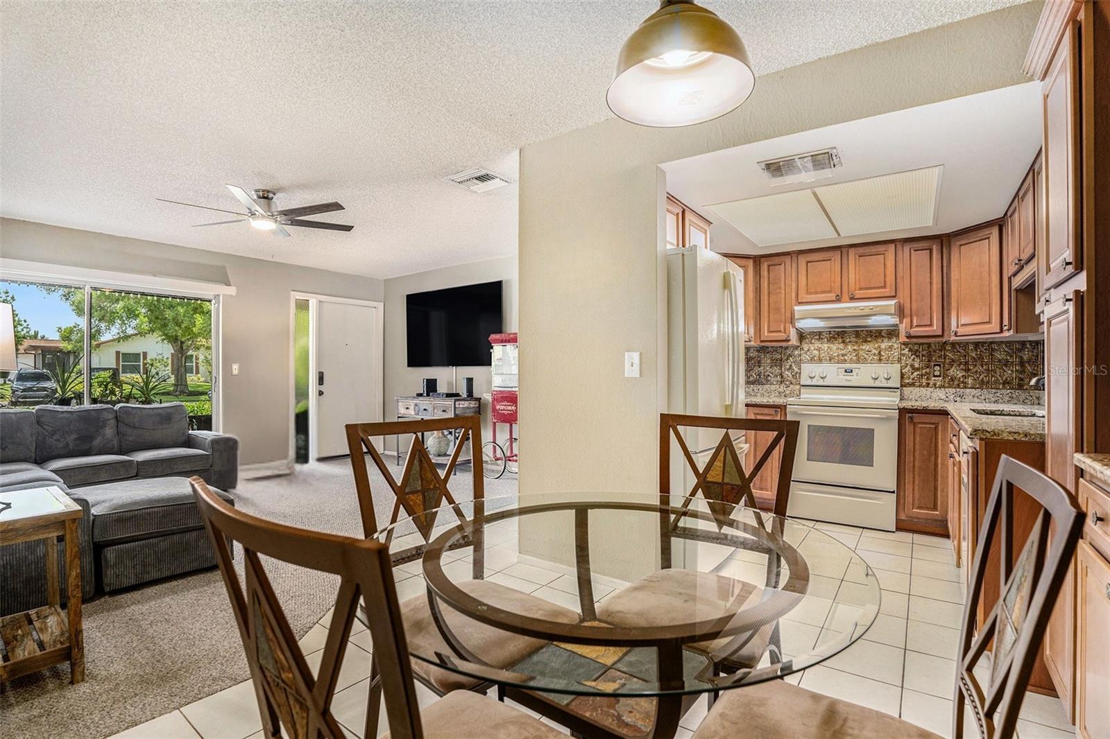 Image 10 of 37 For 2270 Spruce Lane B