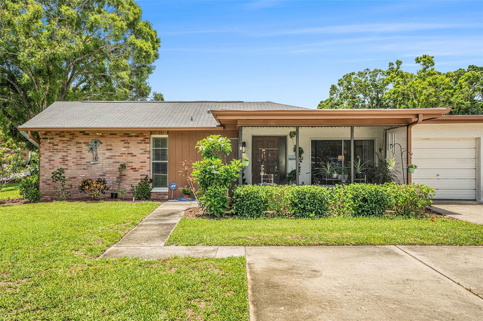 Image 21 of 37 For 2270 Spruce Lane B