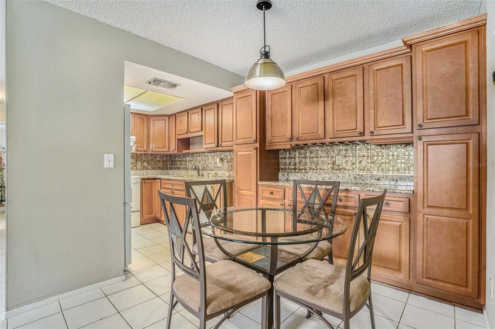 Image 8 of 37 For 2270 Spruce Lane B