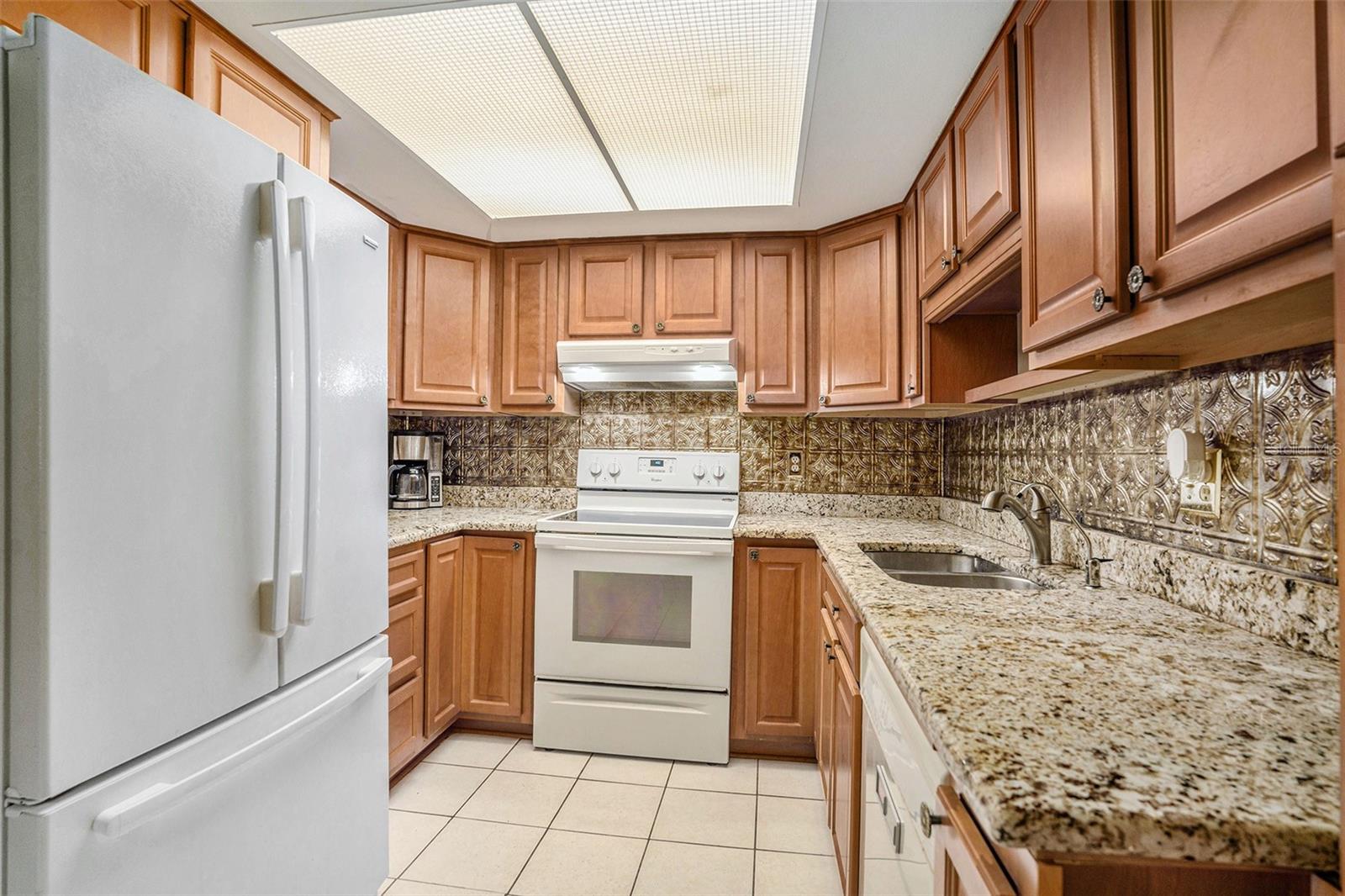 Image 9 of 37 For 2270 Spruce Lane B