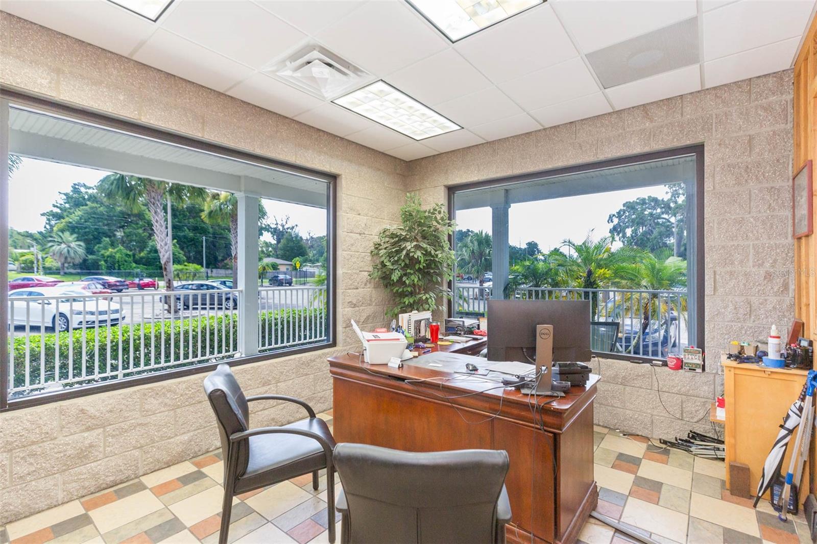 Listing photo id 18 for 13815 21st Street