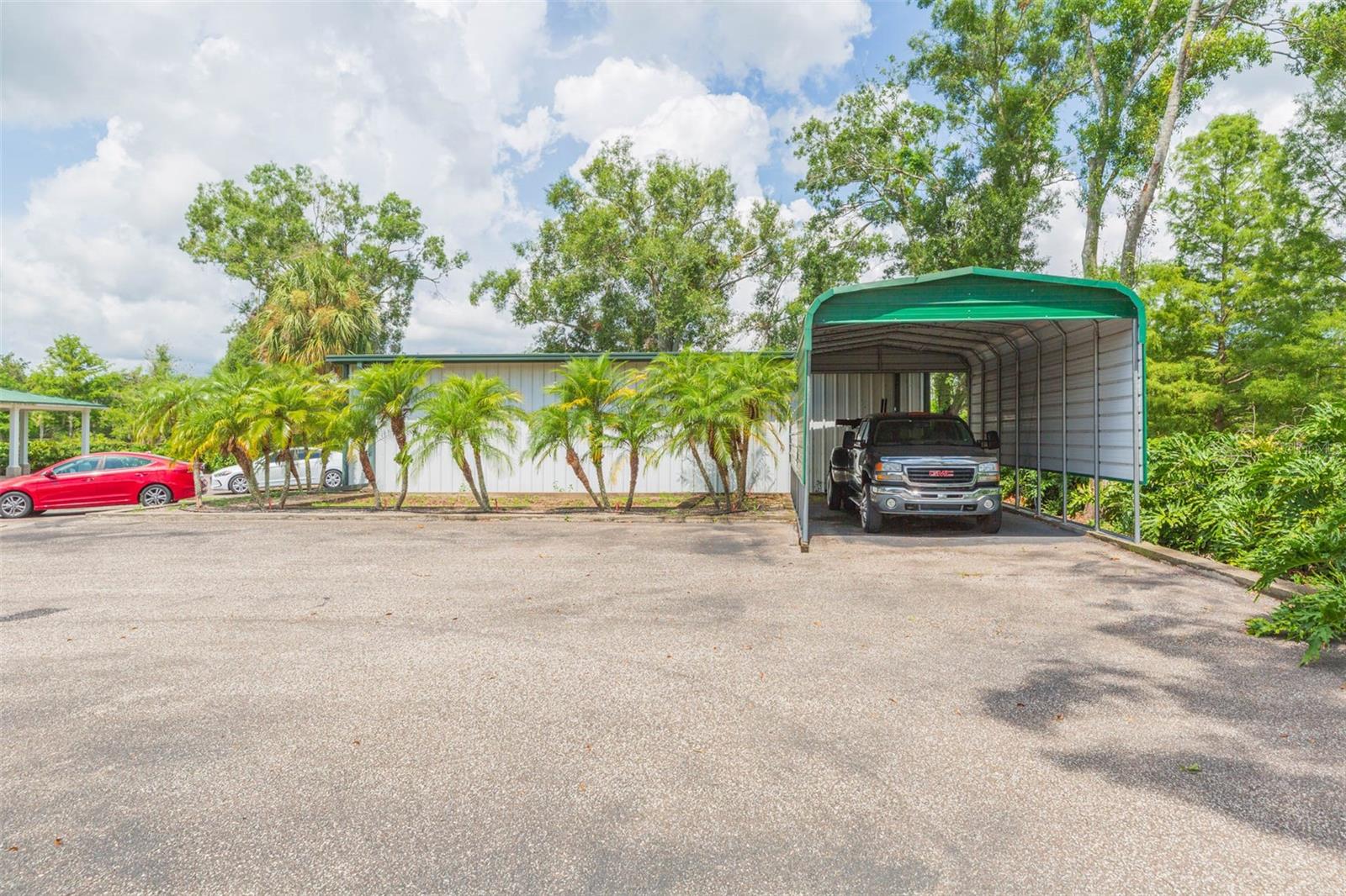 Listing photo id 54 for 13815 21st Street