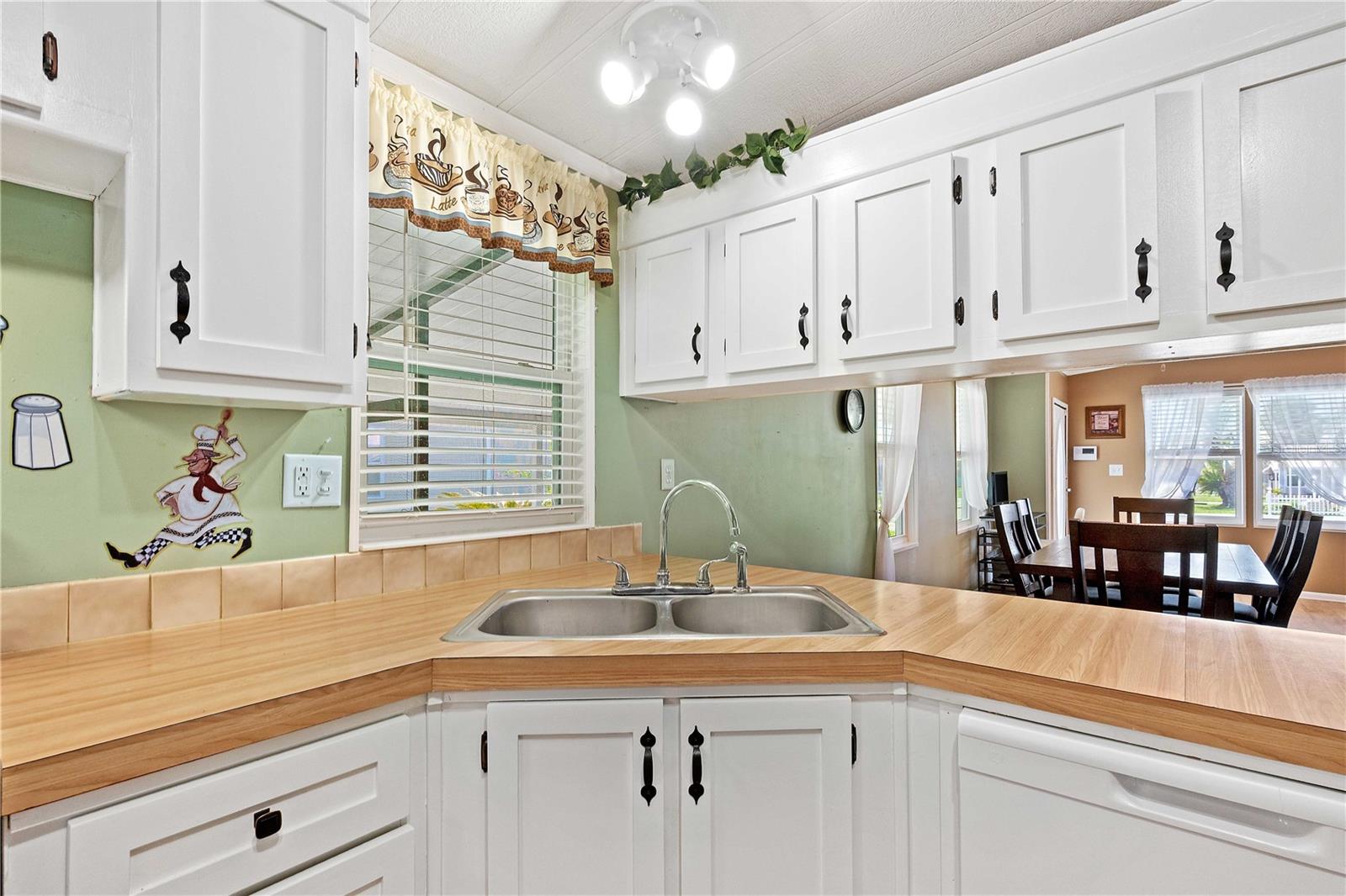 Image 16 of 44 For 36435 Bonney Drive