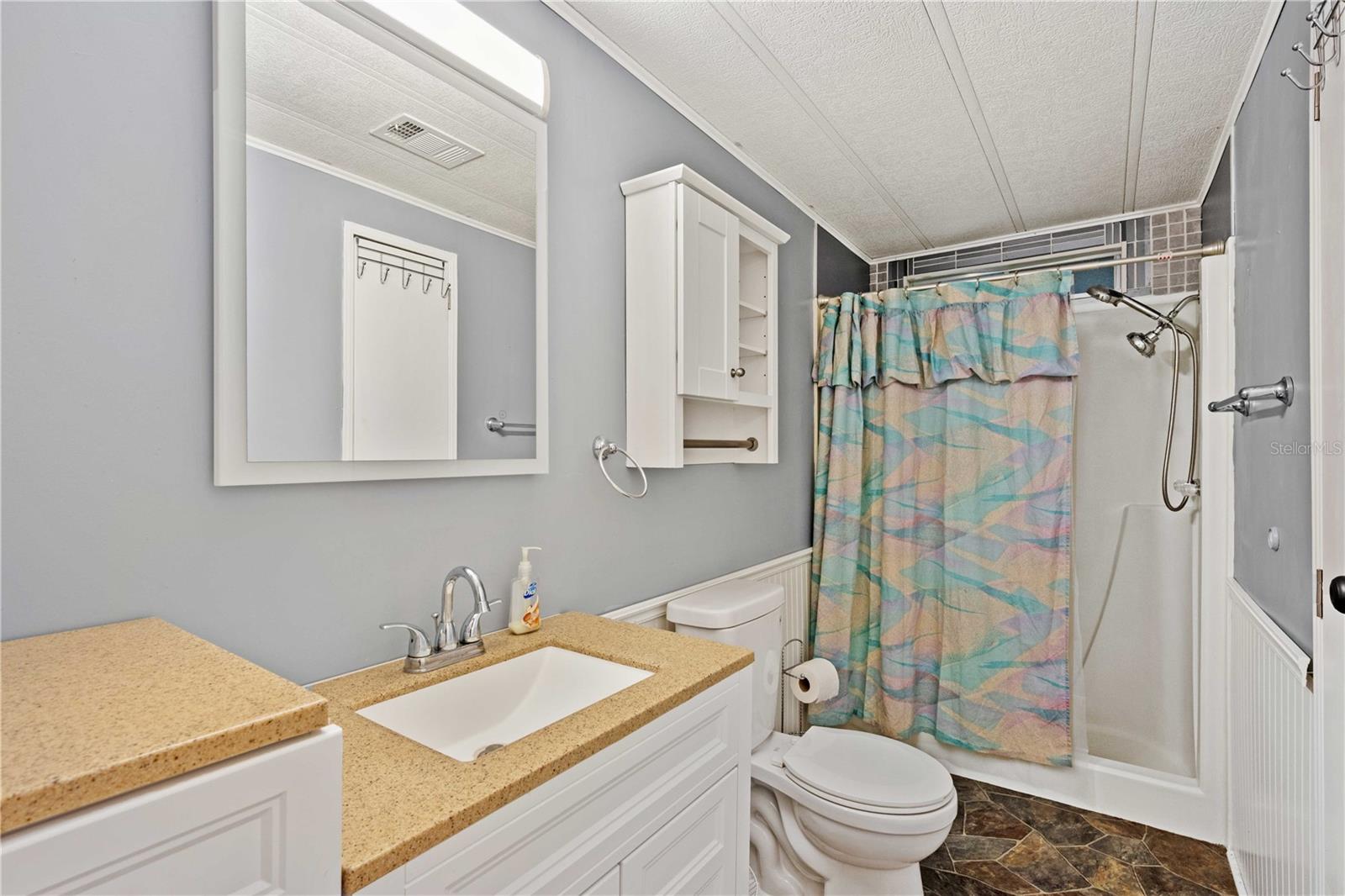 Image 20 of 44 For 36435 Bonney Drive