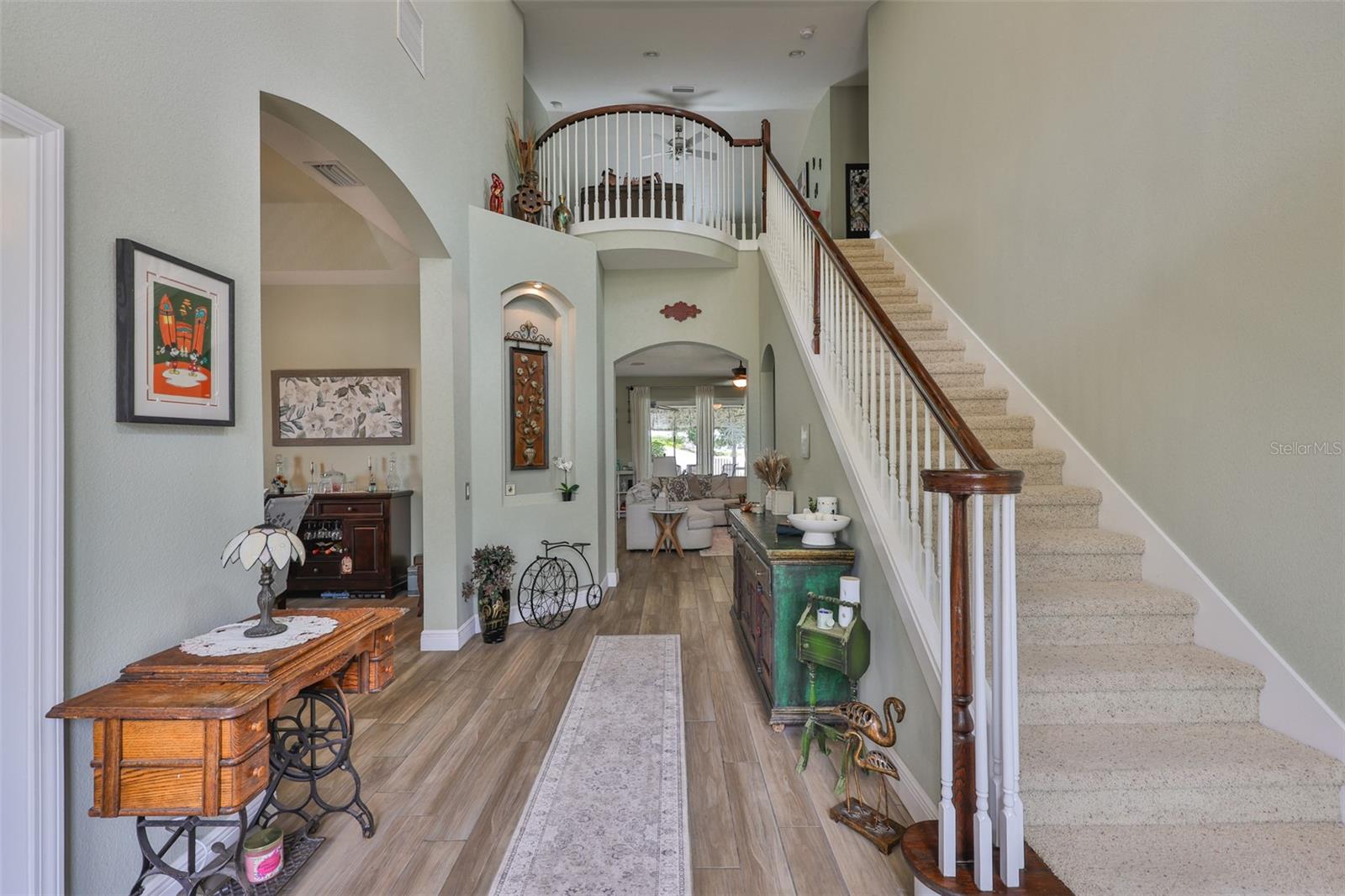 Image 16 of 59 For 13728 Artesa Bell Drive
