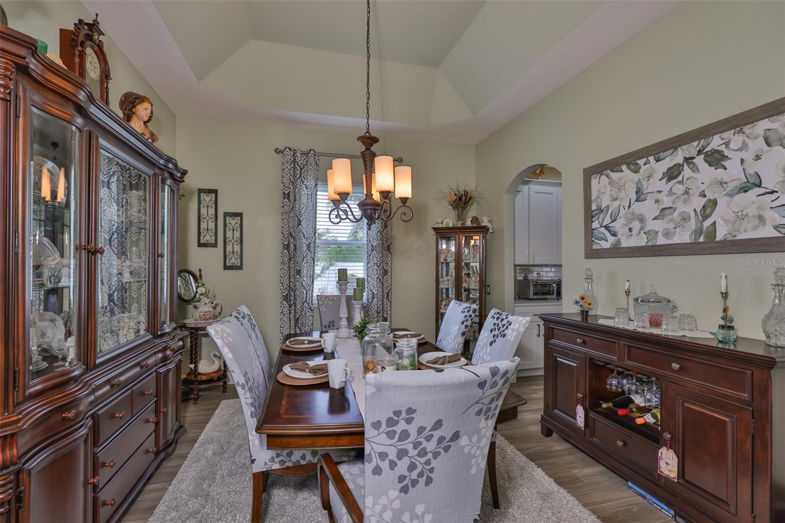 Image 21 of 59 For 13728 Artesa Bell Drive