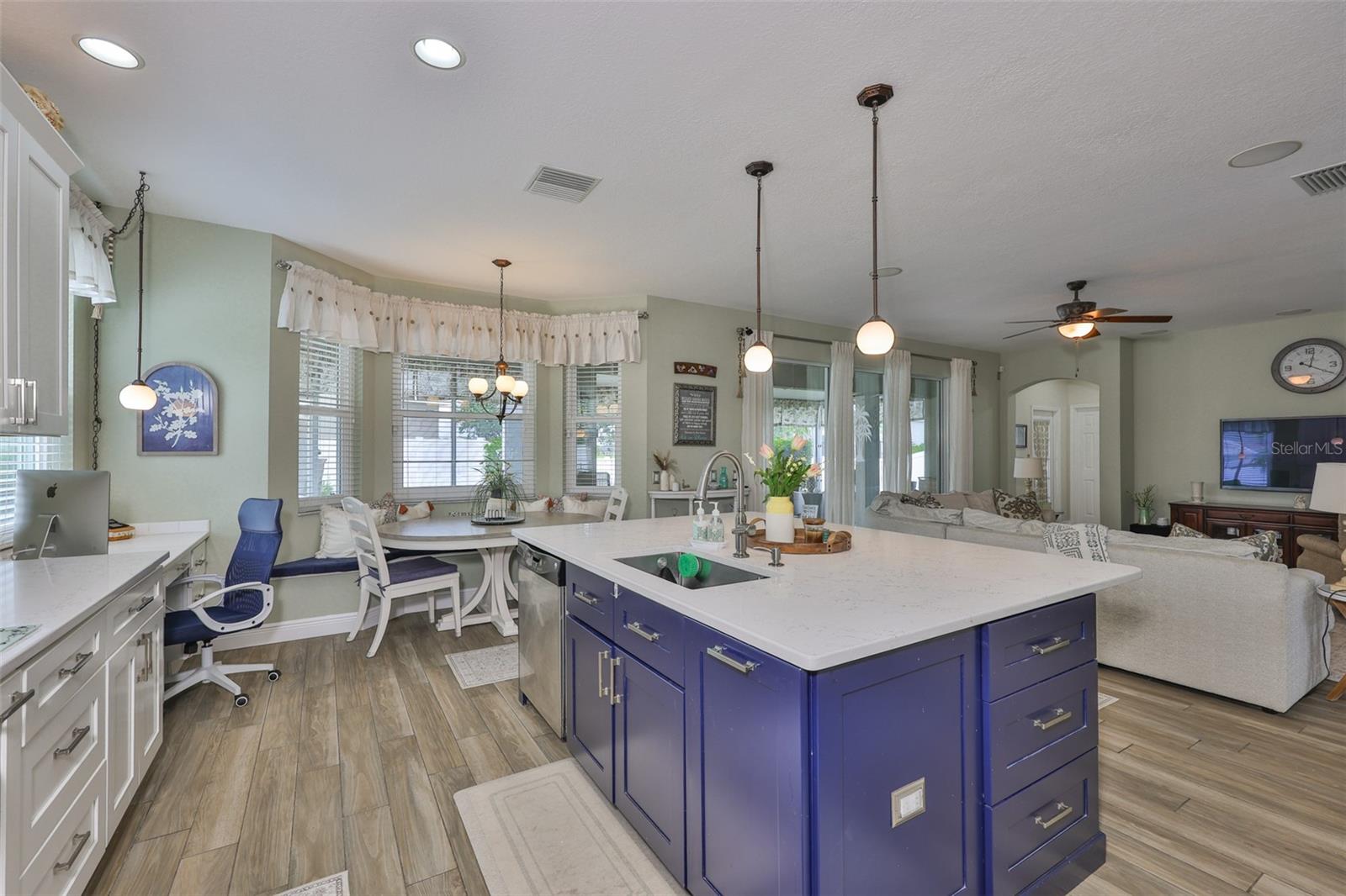 Image 26 of 59 For 13728 Artesa Bell Drive