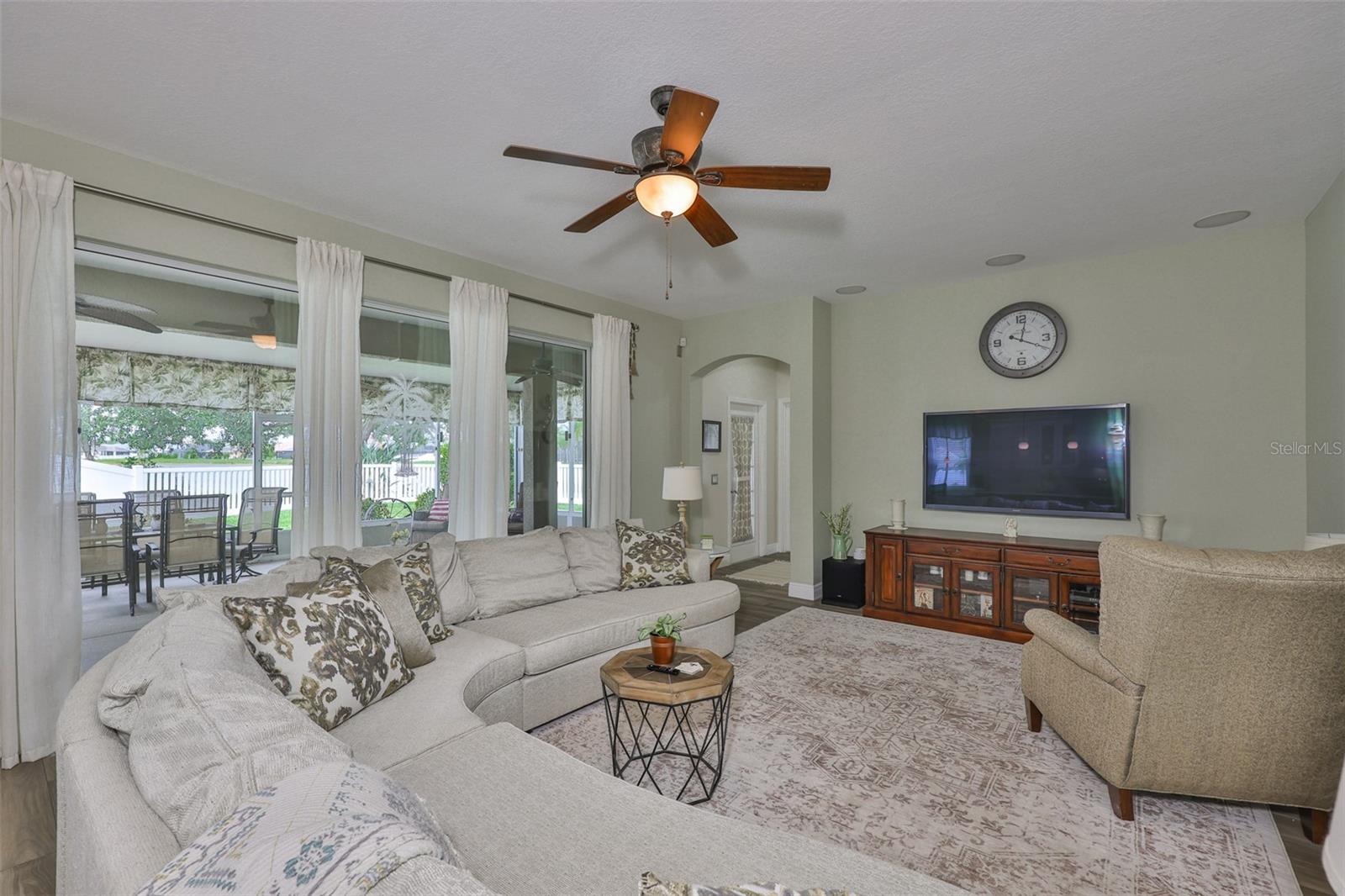 Image 30 of 59 For 13728 Artesa Bell Drive