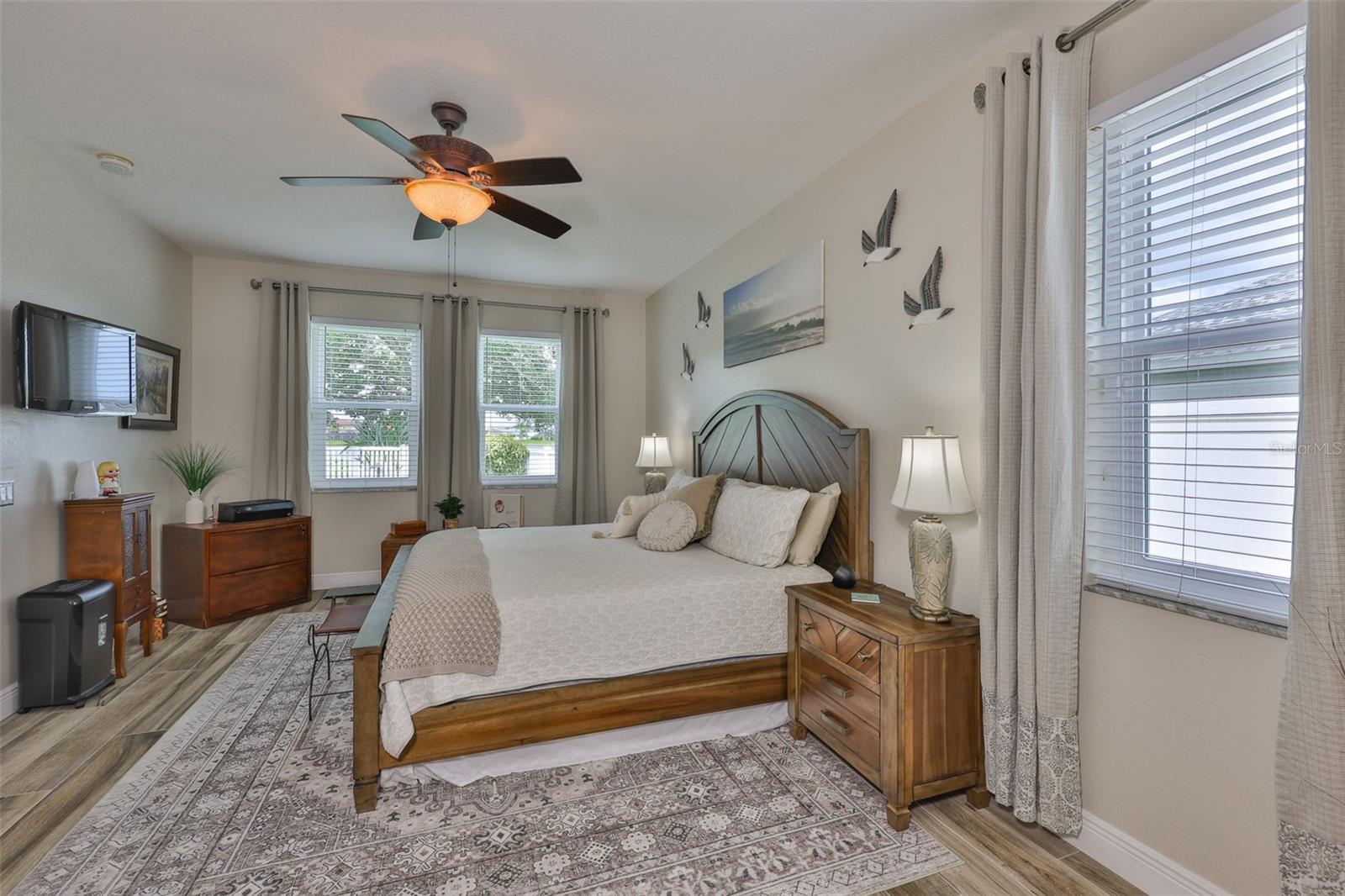 Image 36 of 59 For 13728 Artesa Bell Drive