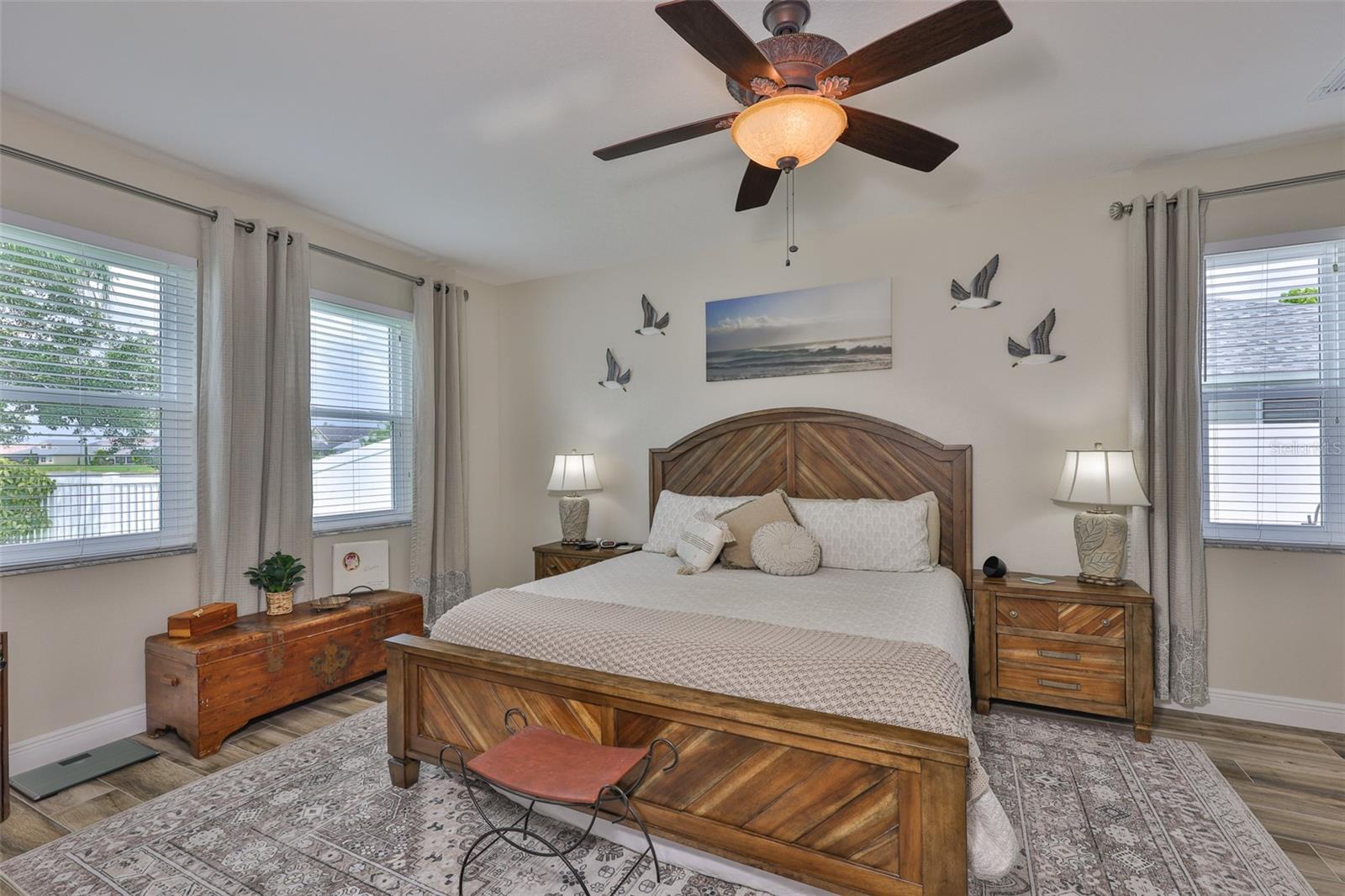 Image 37 of 59 For 13728 Artesa Bell Drive