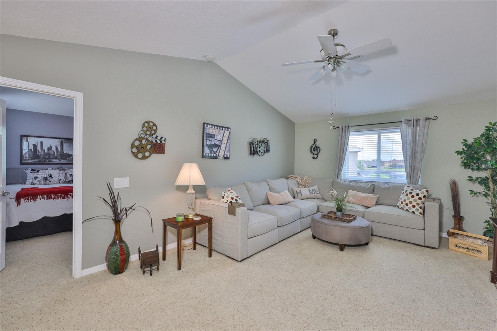 Image 41 of 59 For 13728 Artesa Bell Drive