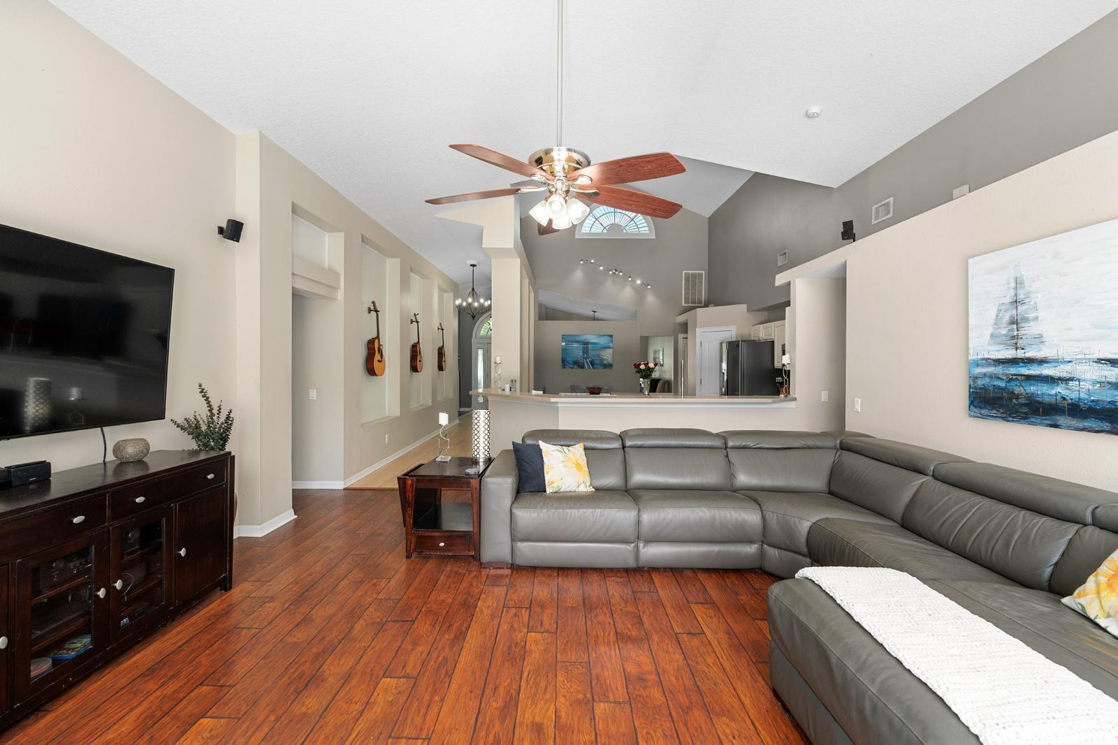 Image 27 of 37 For 9206 Brindlewood Drive