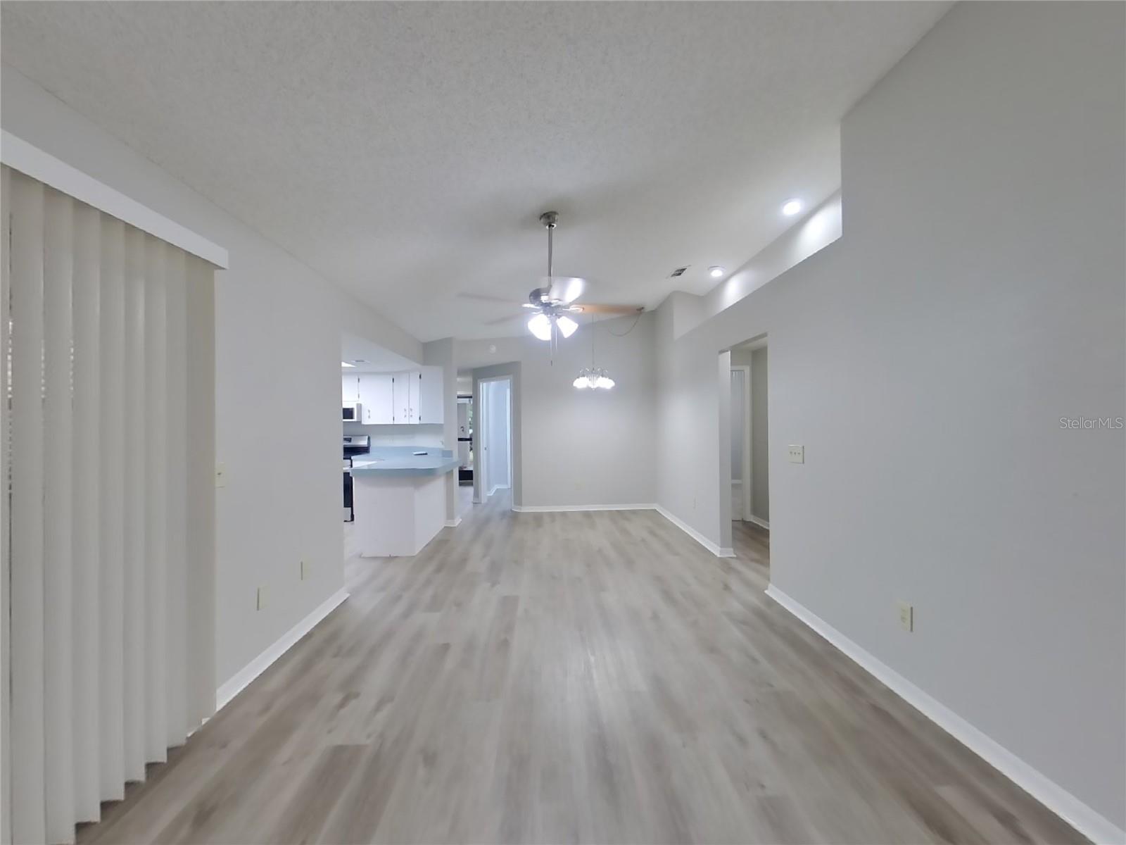 Image 2 of 18 For 7352 Cone Shell Drive