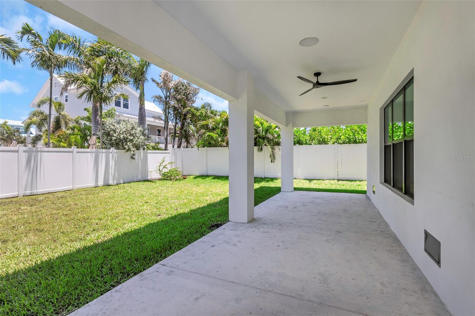 Image 48 of 69 For 5924 Bayview Circle S